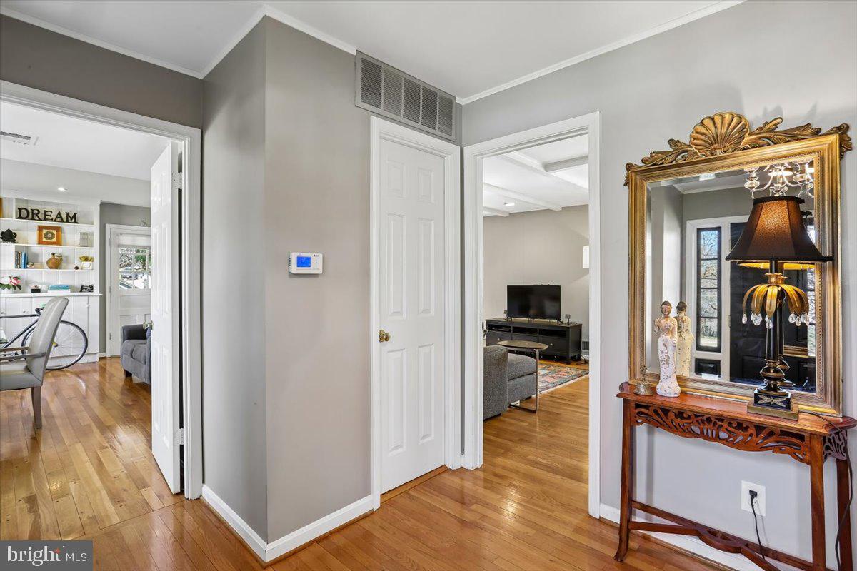 NORTH BETHESDA - Residential