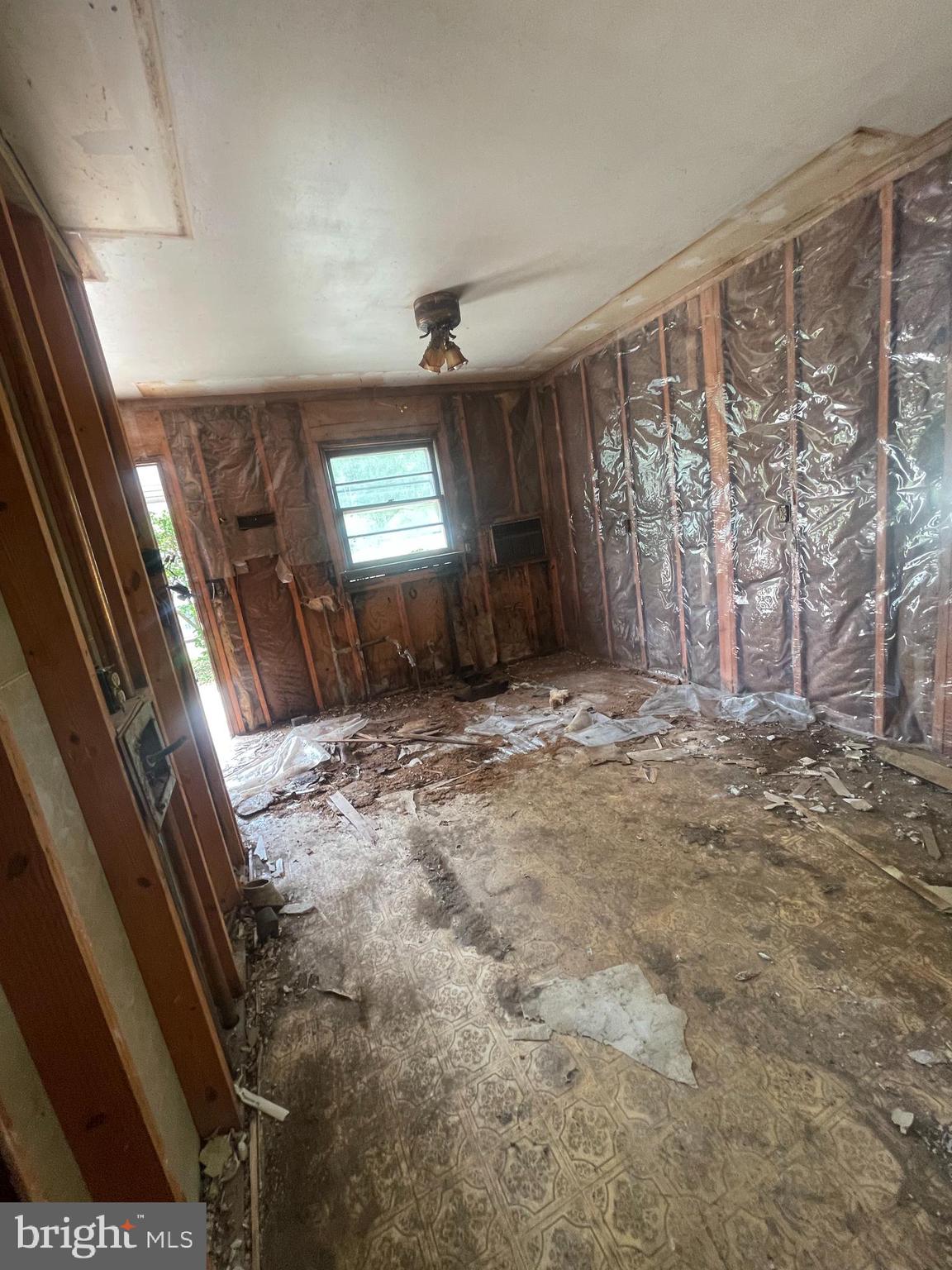 104 LINTHICUM DRIVE