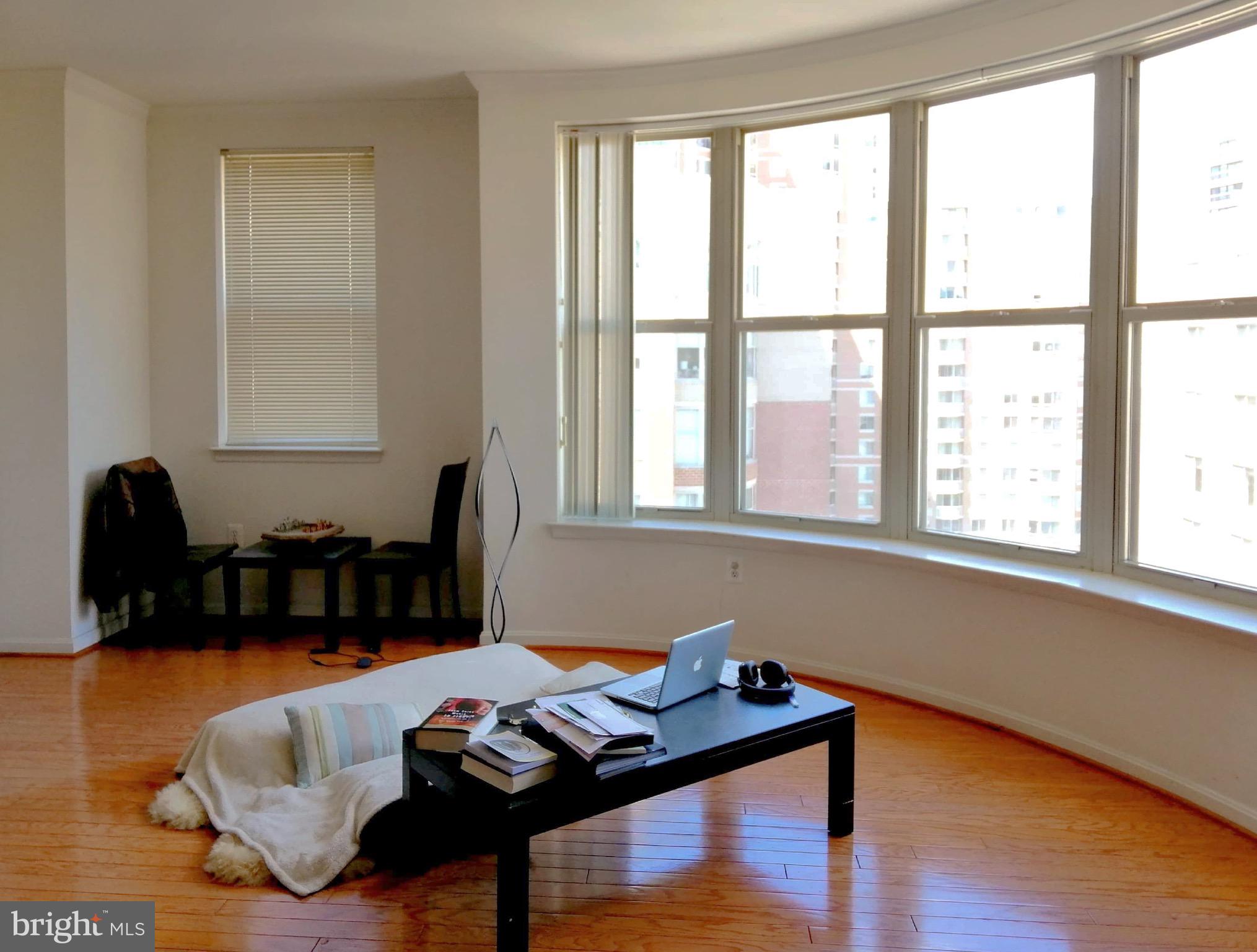 LEXINGTON SQUARE - Residential Lease