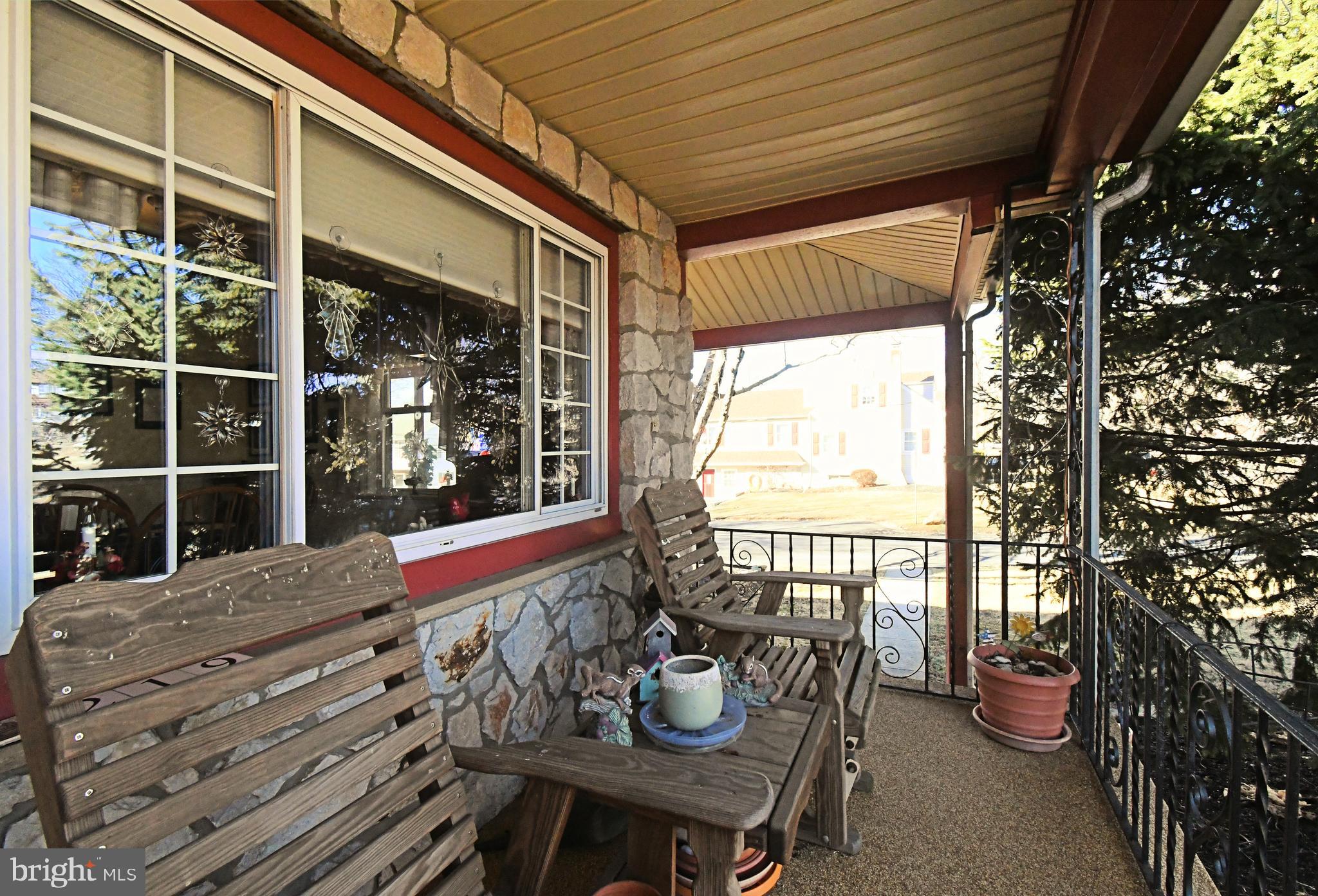 FEASTERVILLE HGTS - Residential