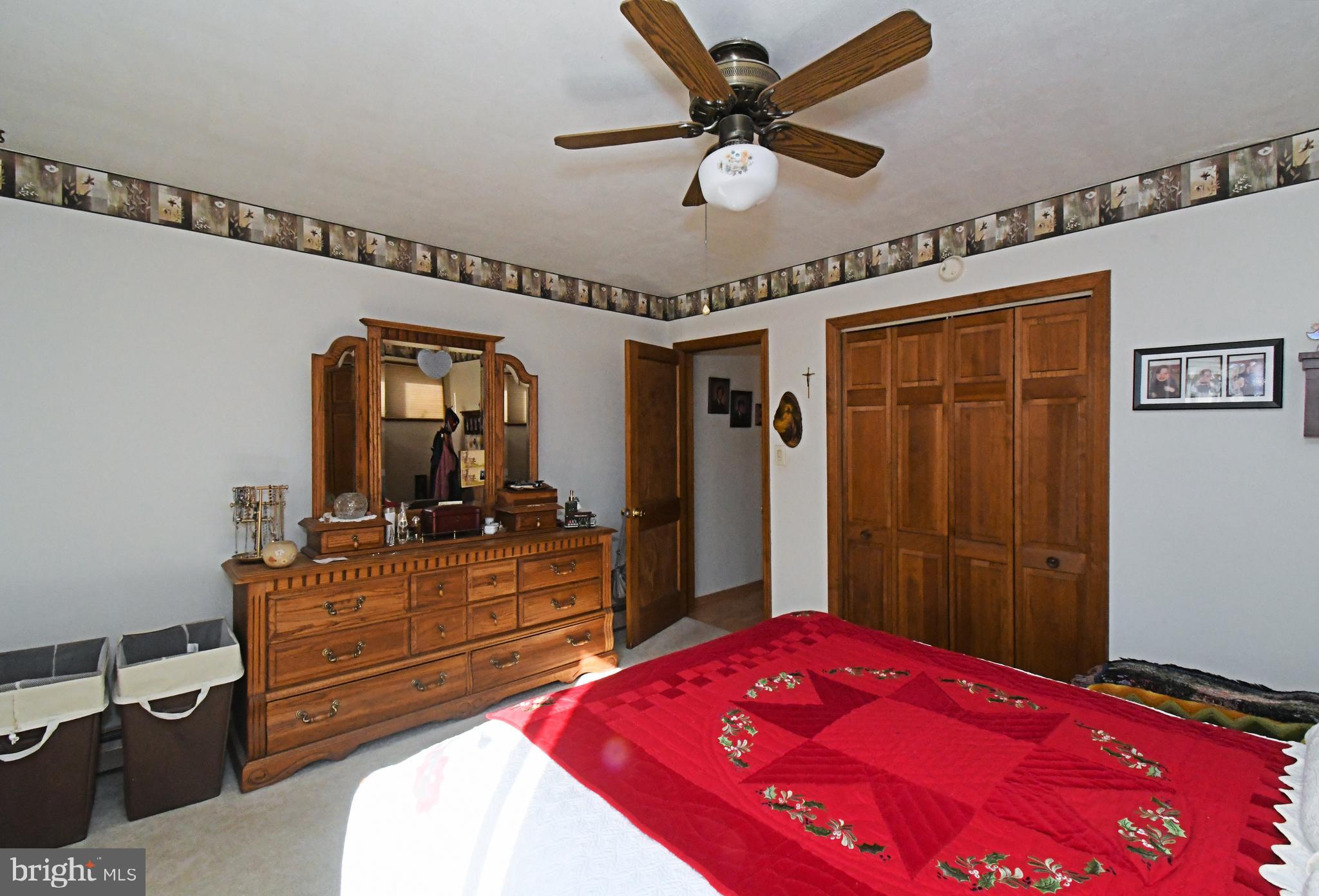 FEASTERVILLE HGTS - Residential