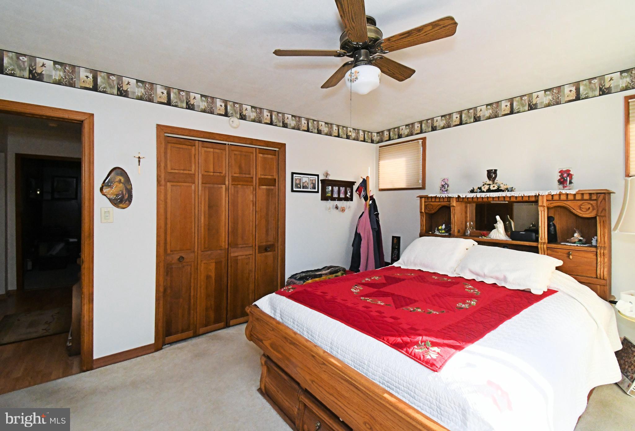 FEASTERVILLE HGTS - Residential