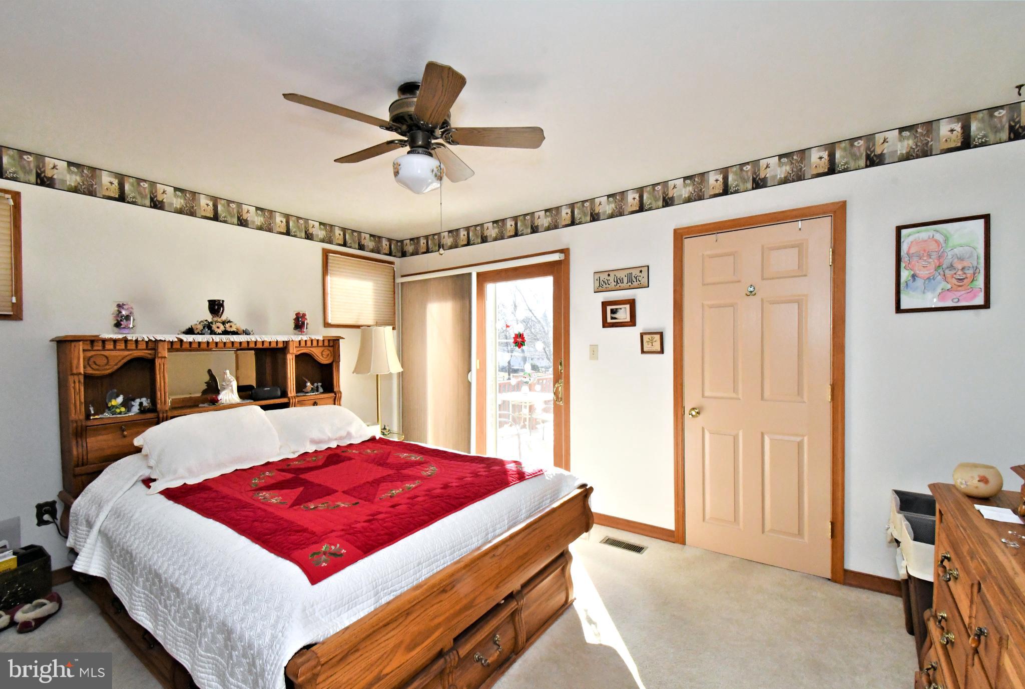 FEASTERVILLE HGTS - Residential