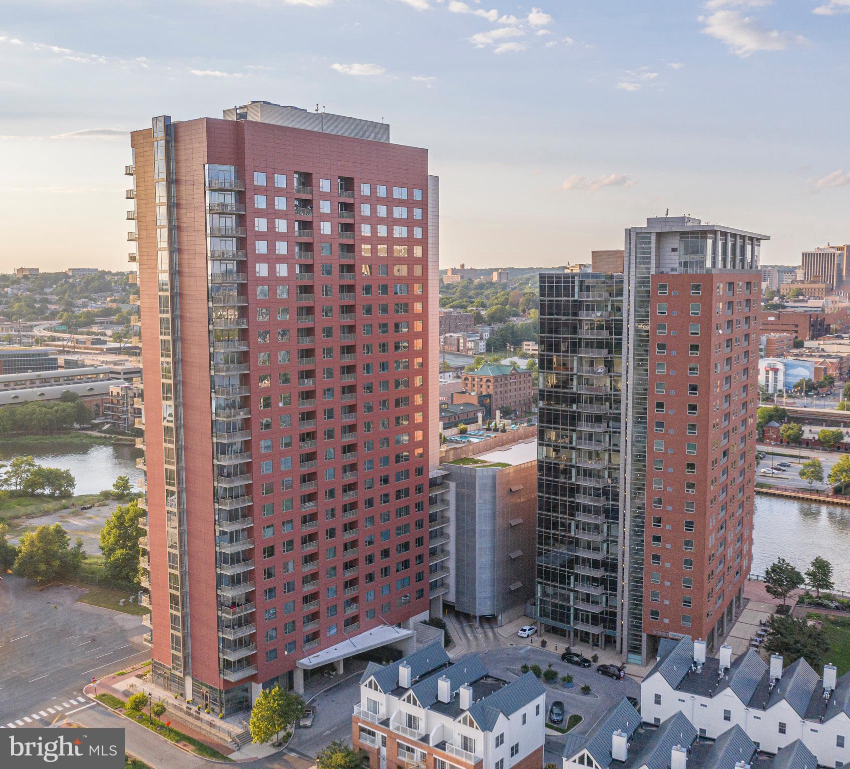 RIVER TOWER CHRIST L - Residential