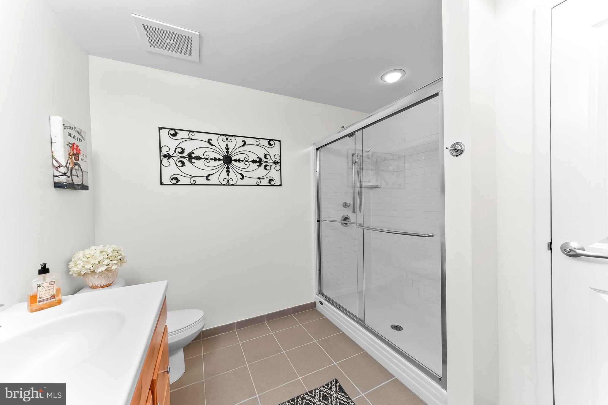 RIVER TOWER CHRIST L - Residential