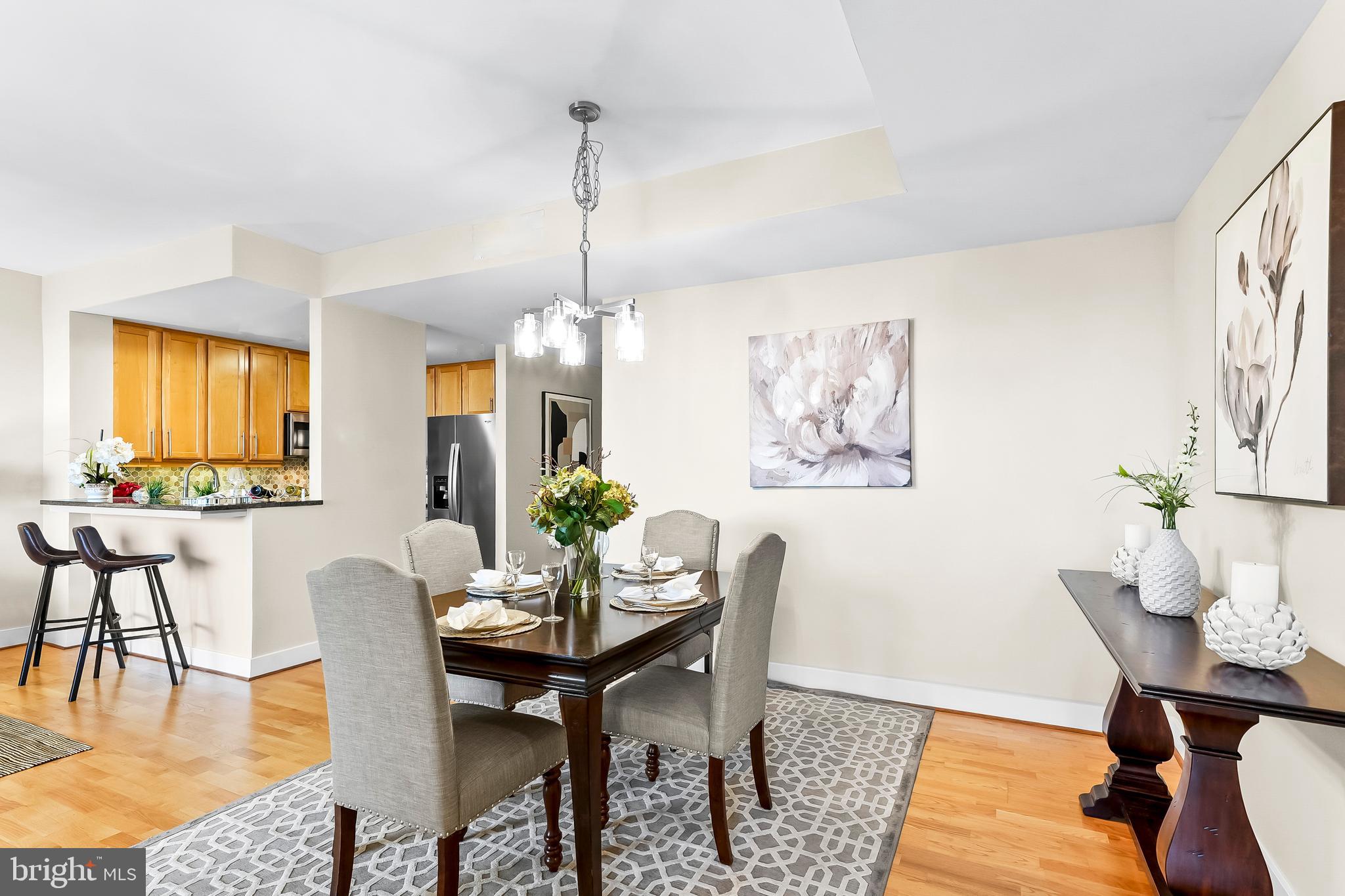 RIVER TOWER CHRIST L - Residential