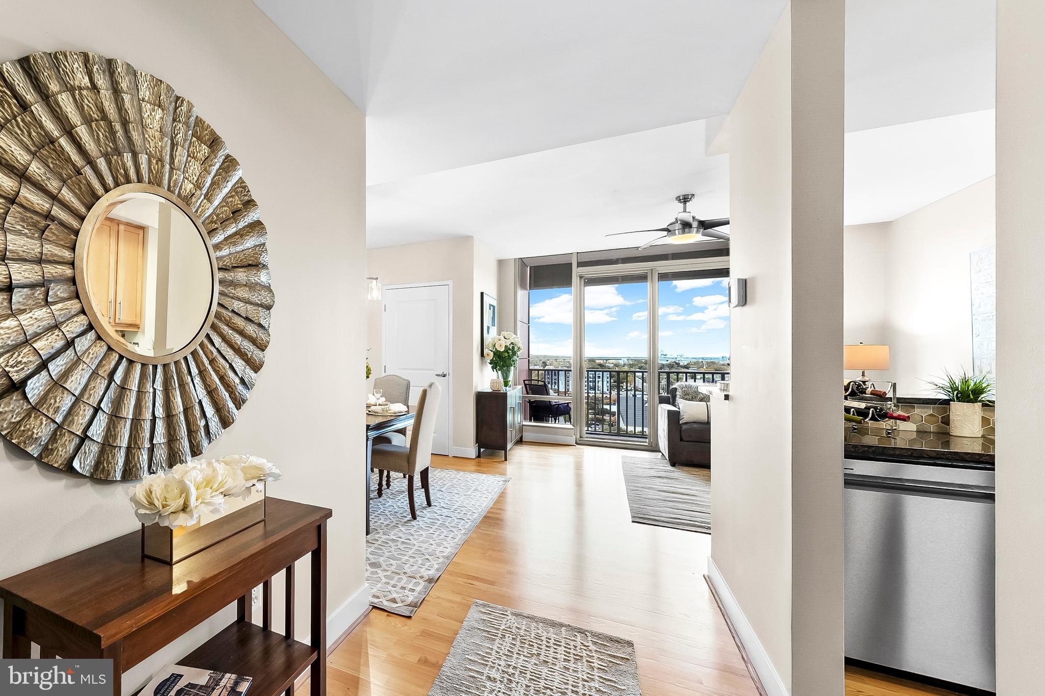 RIVER TOWER CHRIST L - Residential