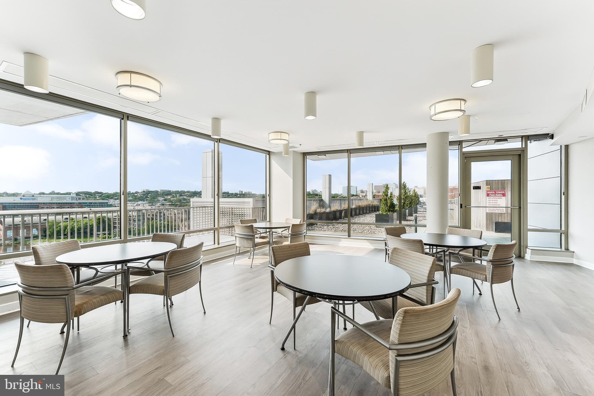 RIVER TOWER CHRIST L - Residential