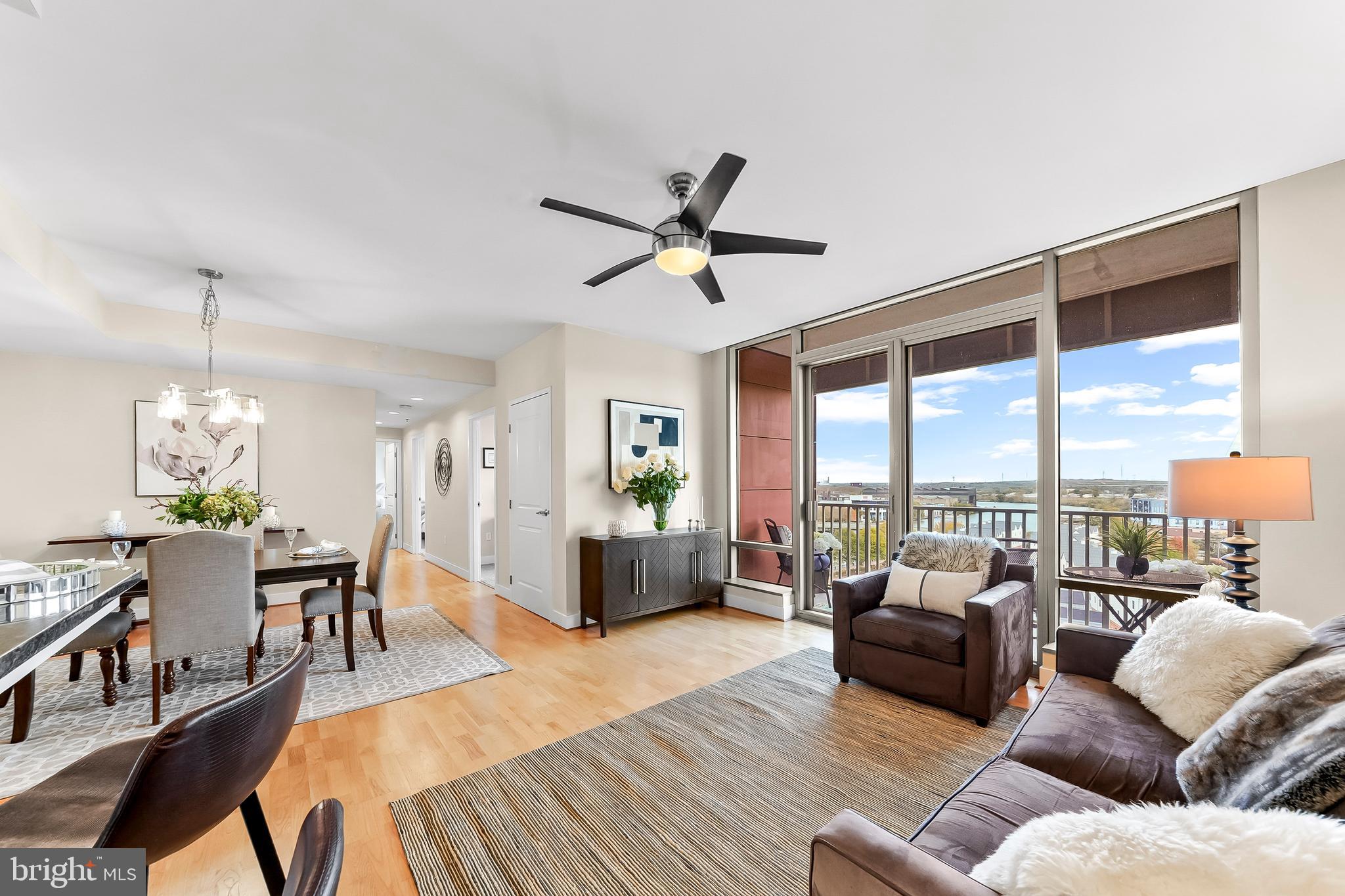 RIVER TOWER CHRIST L - Residential