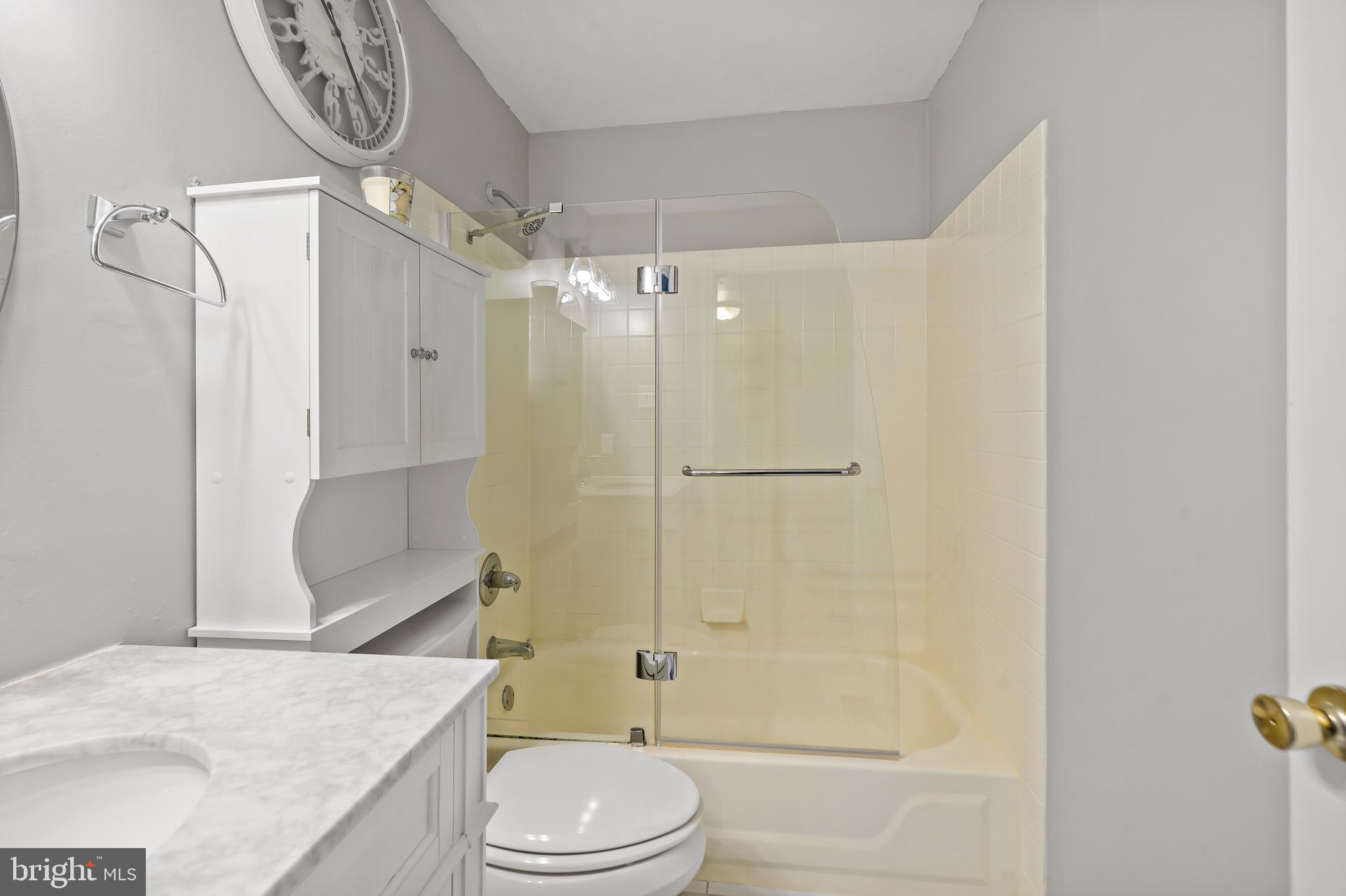 GRADUATE HOSPITAL - Residential