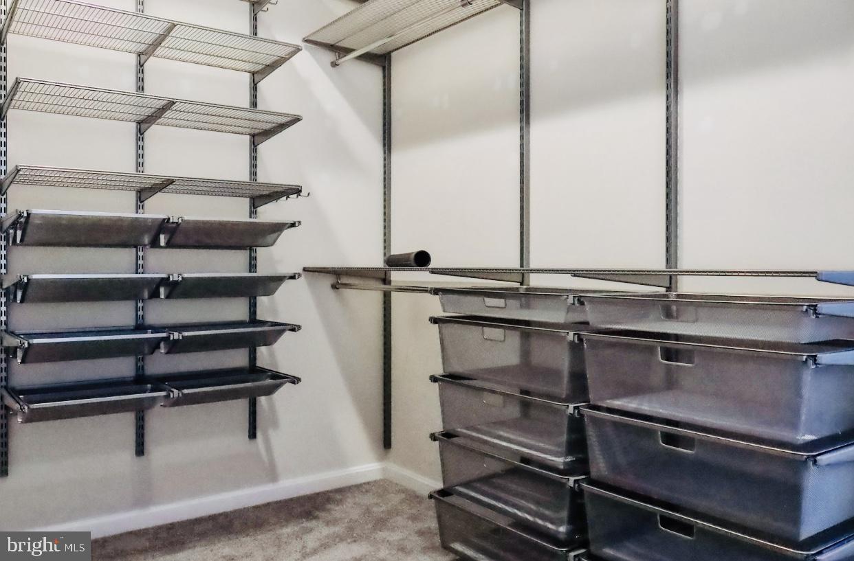 SURRATTS CROSSING - Residential