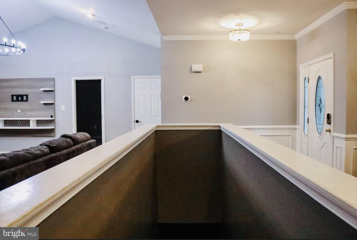 SURRATTS CROSSING - Residential