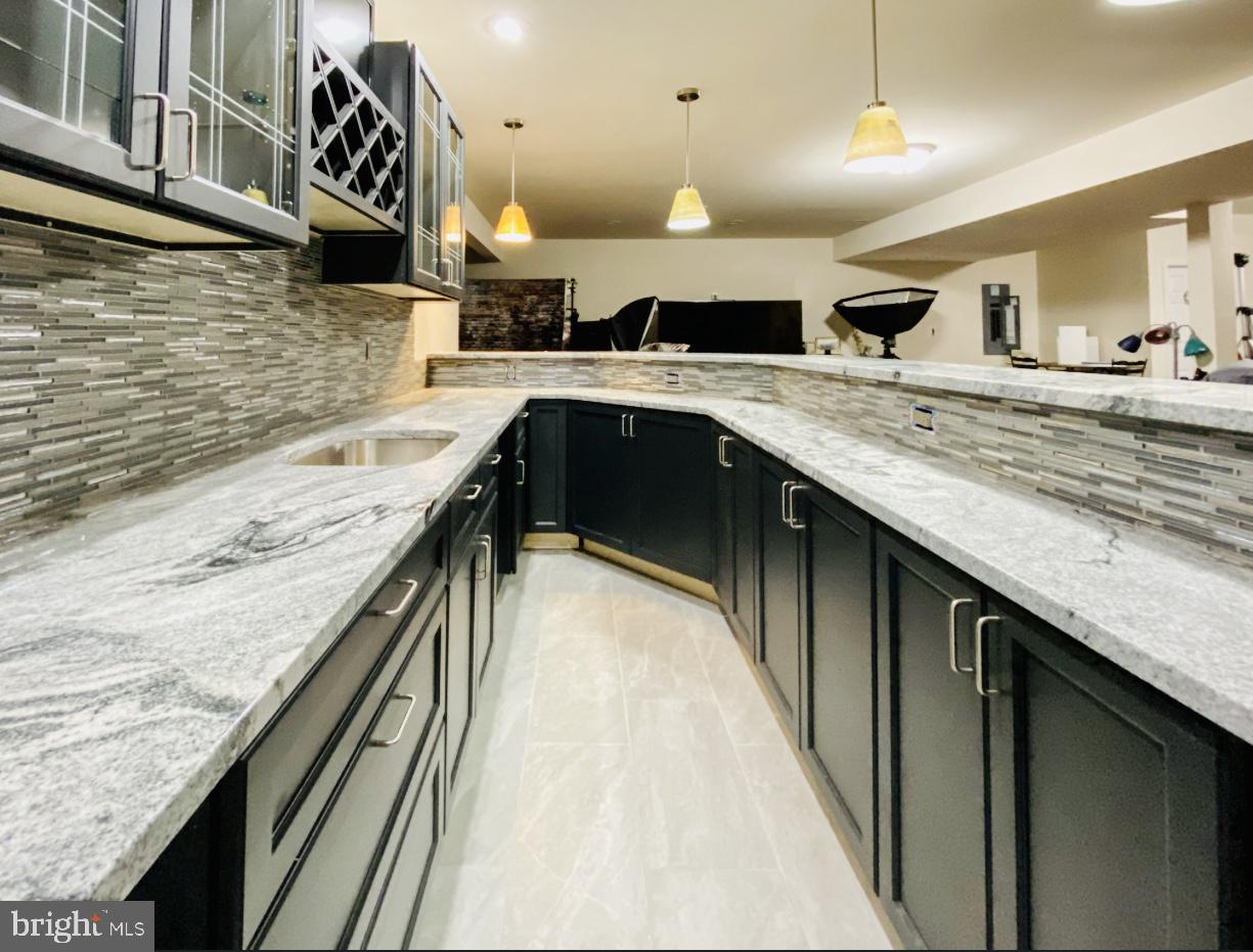 SURRATTS CROSSING - Residential