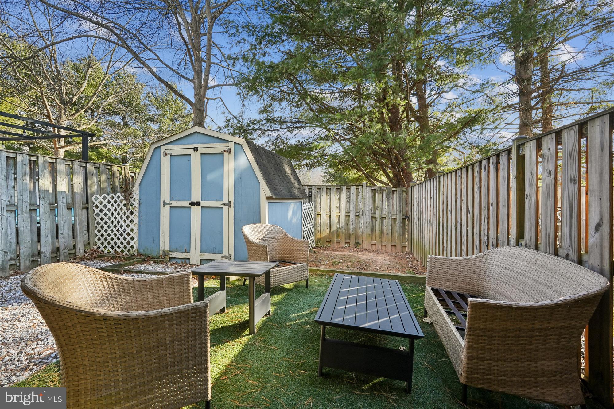 9514 WHITE PILLAR TERRACE