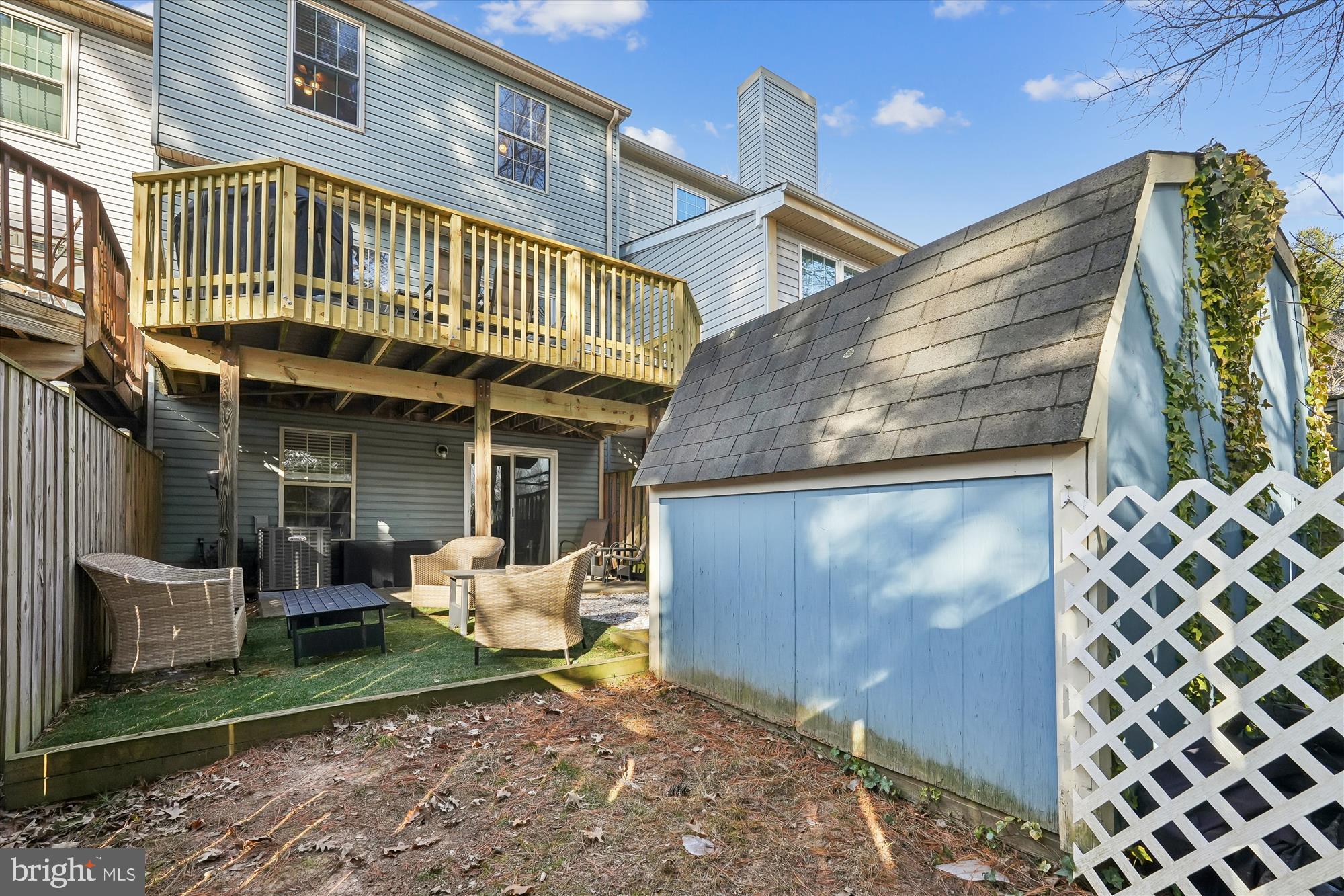 9514 WHITE PILLAR TERRACE