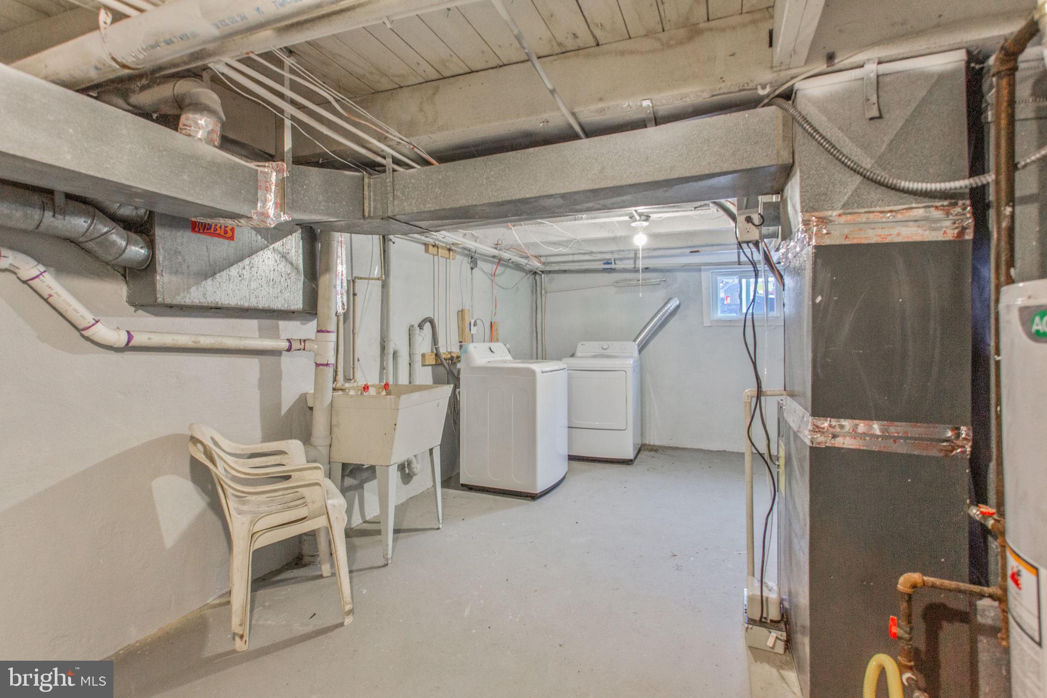 SANDTOWN-WINCHESTER - Residential