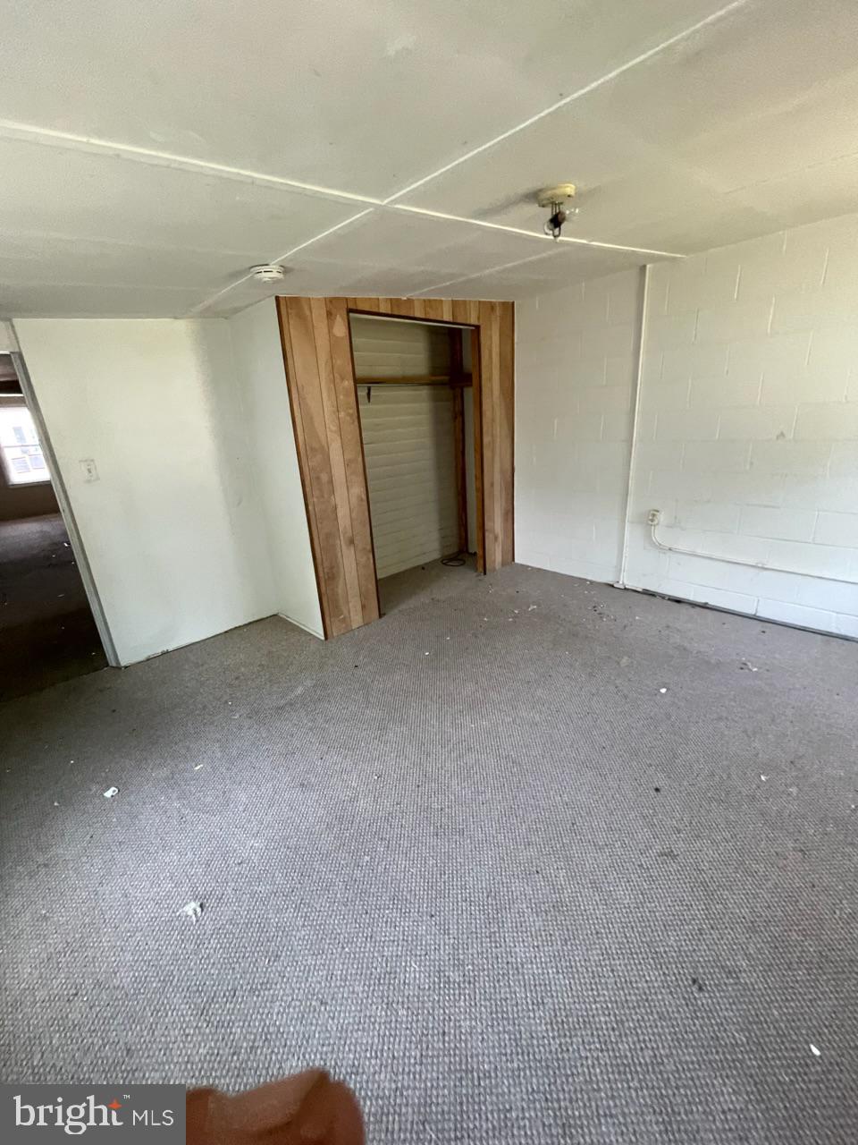 WILLIAMSPORT - Residential