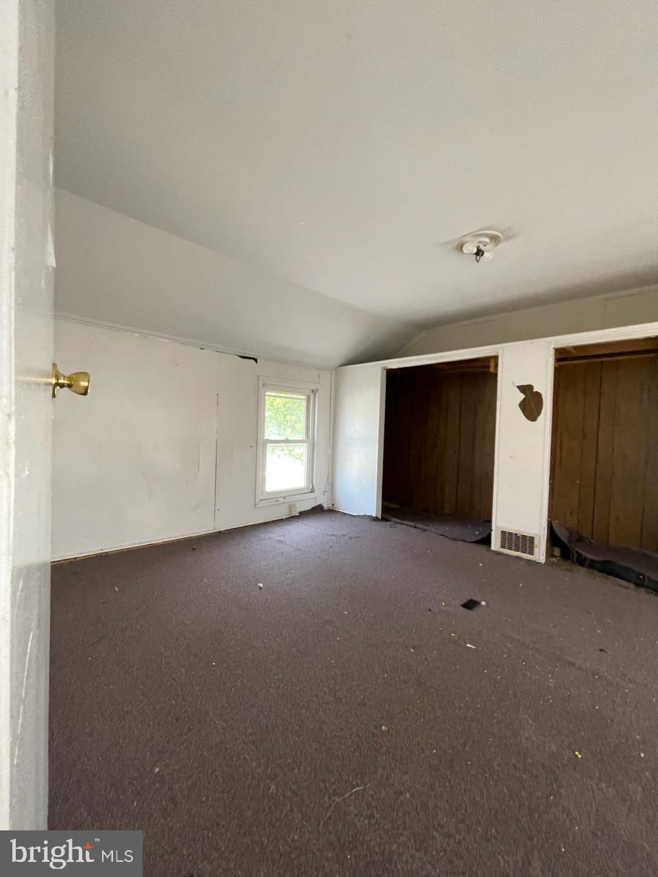 WILLIAMSPORT - Residential