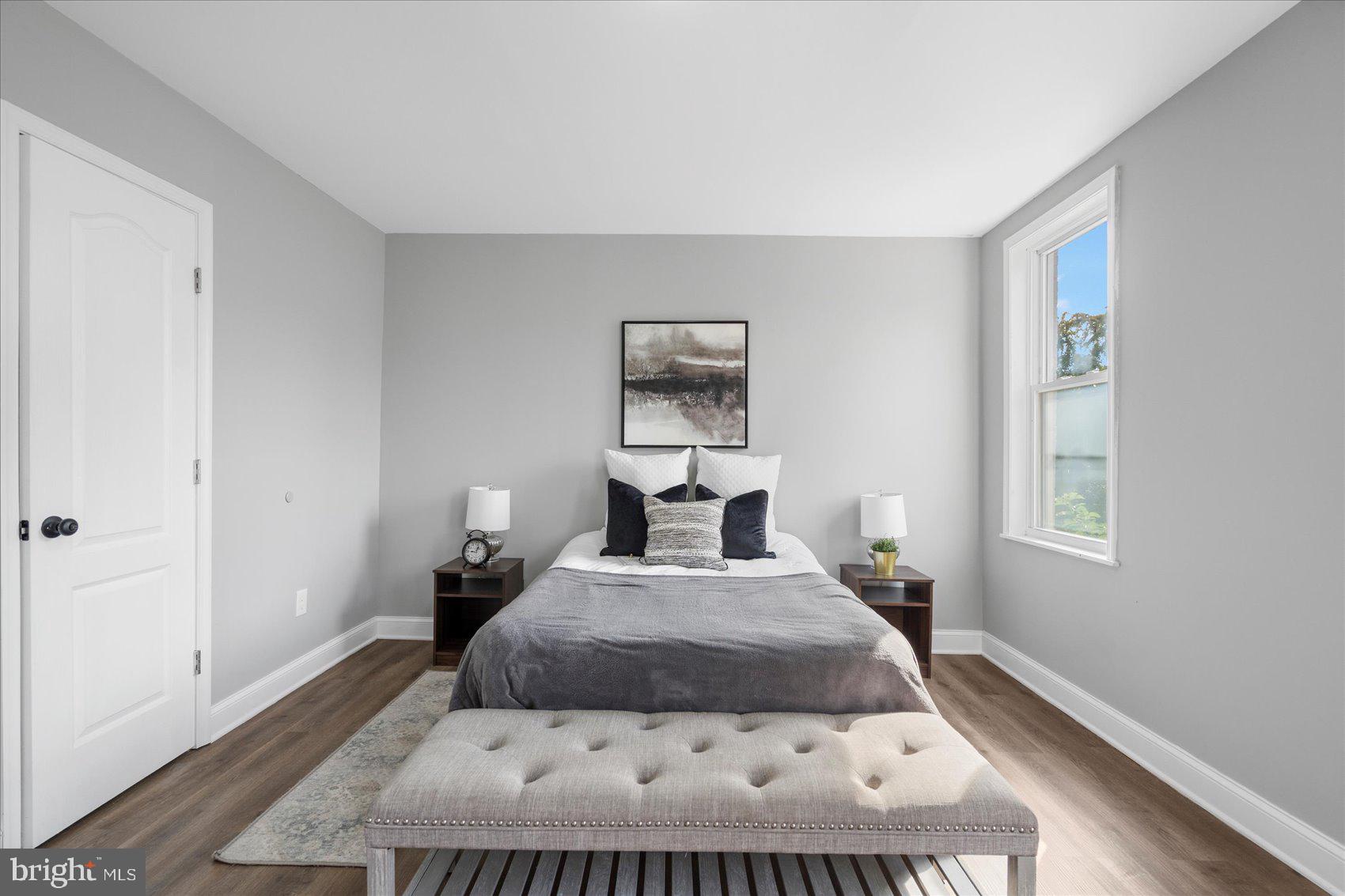 WINCHESTER - Residential