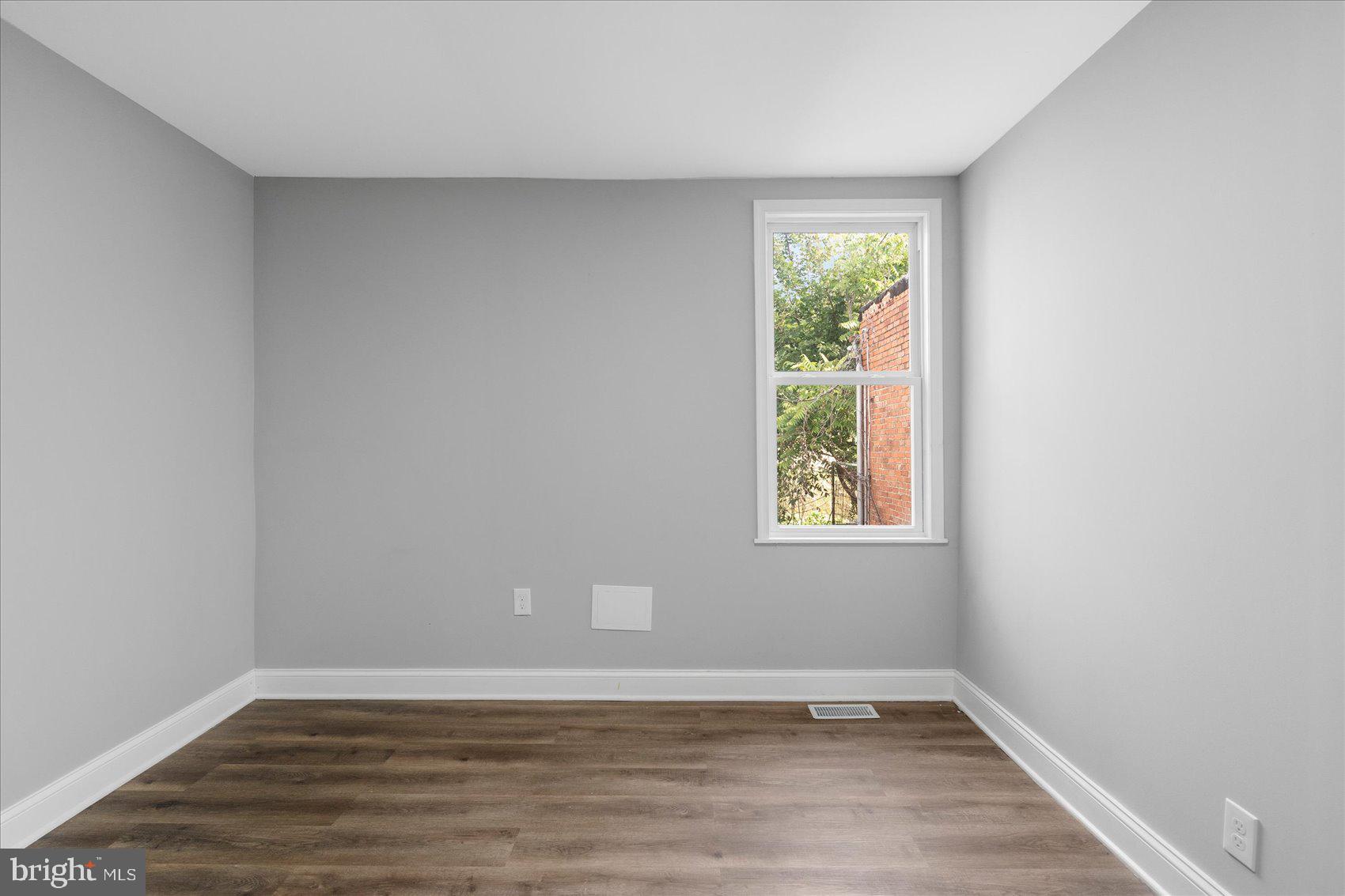 WINCHESTER - Residential