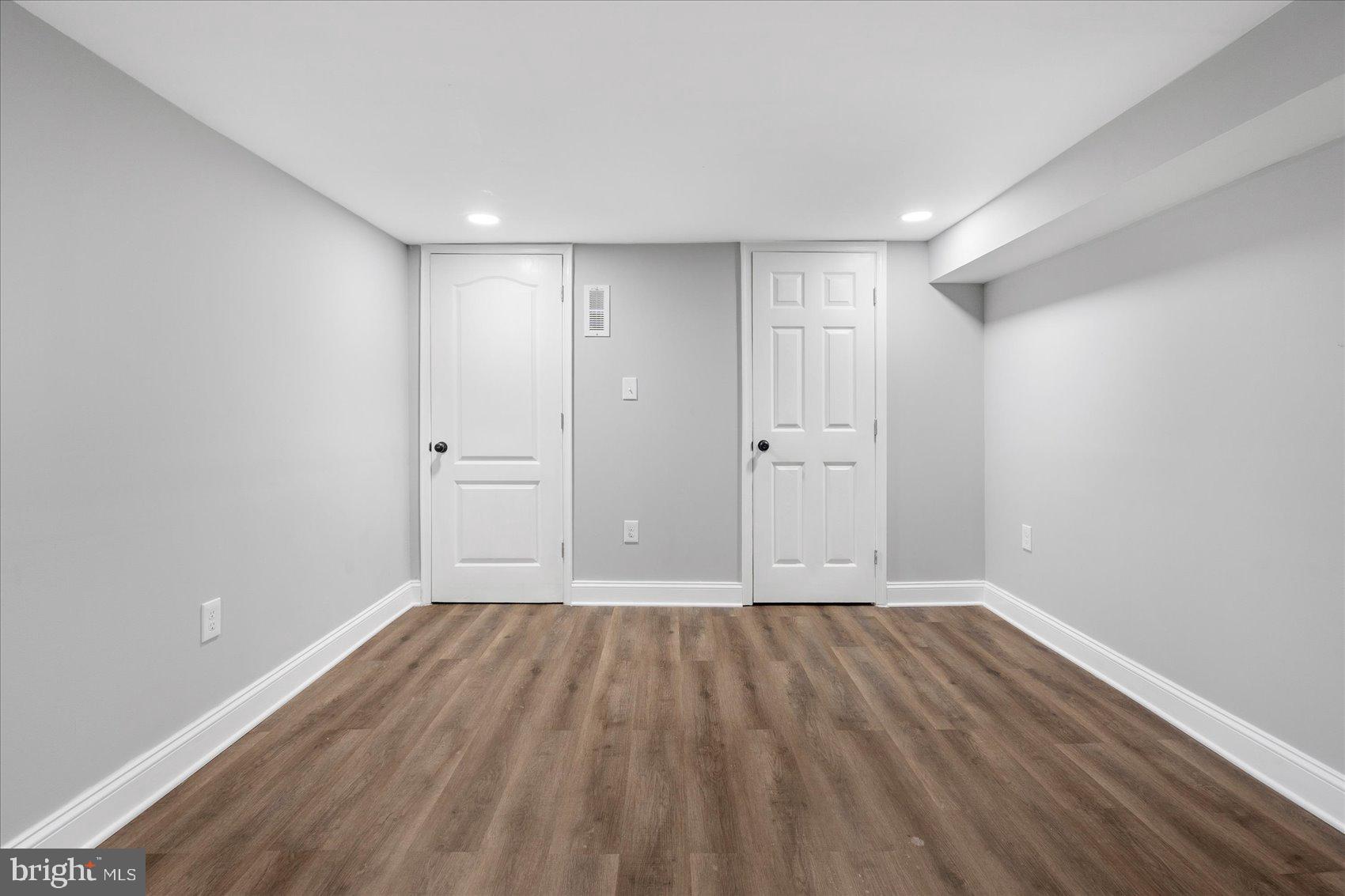 WINCHESTER - Residential