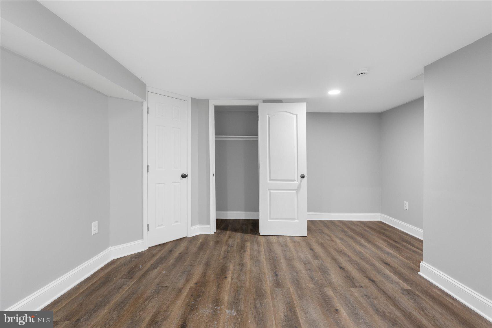 WINCHESTER - Residential