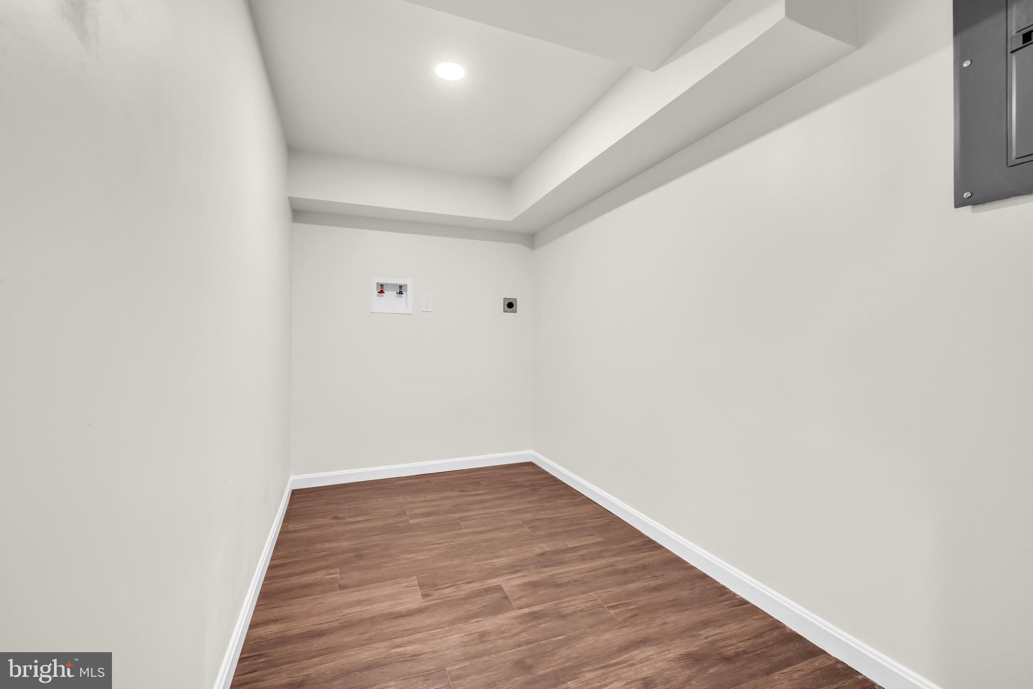 VICTORY VILLA - Residential