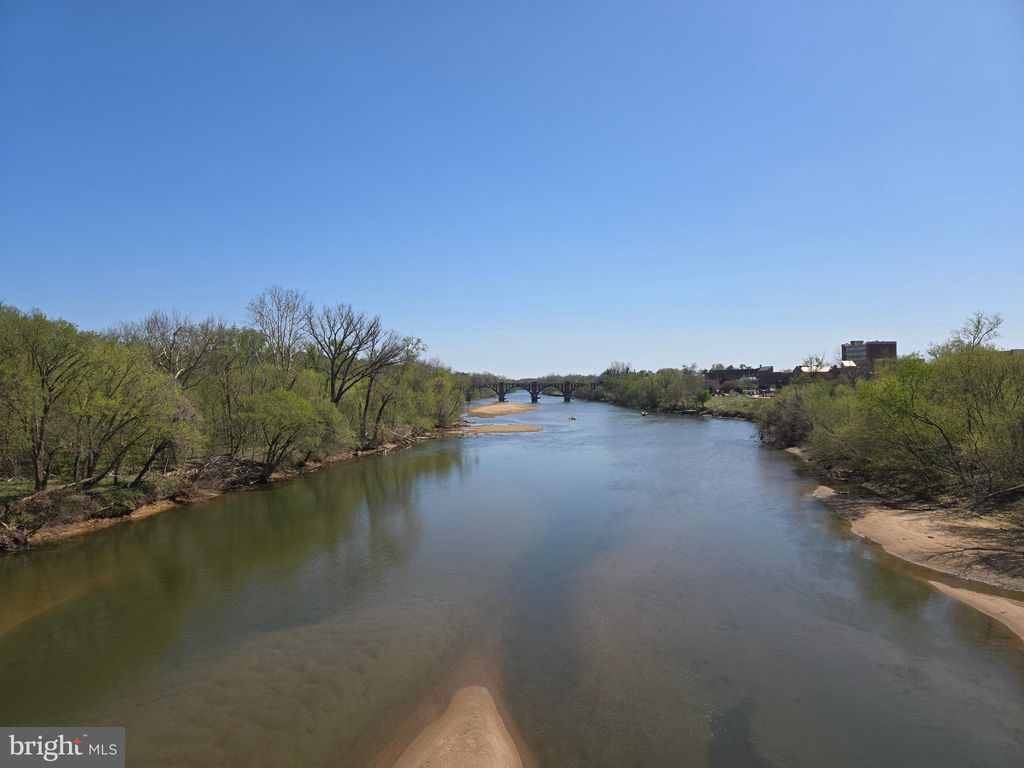 listing image 52