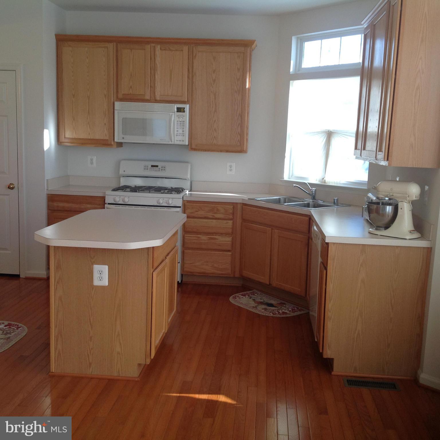 AUTUMN HILLS - Residential