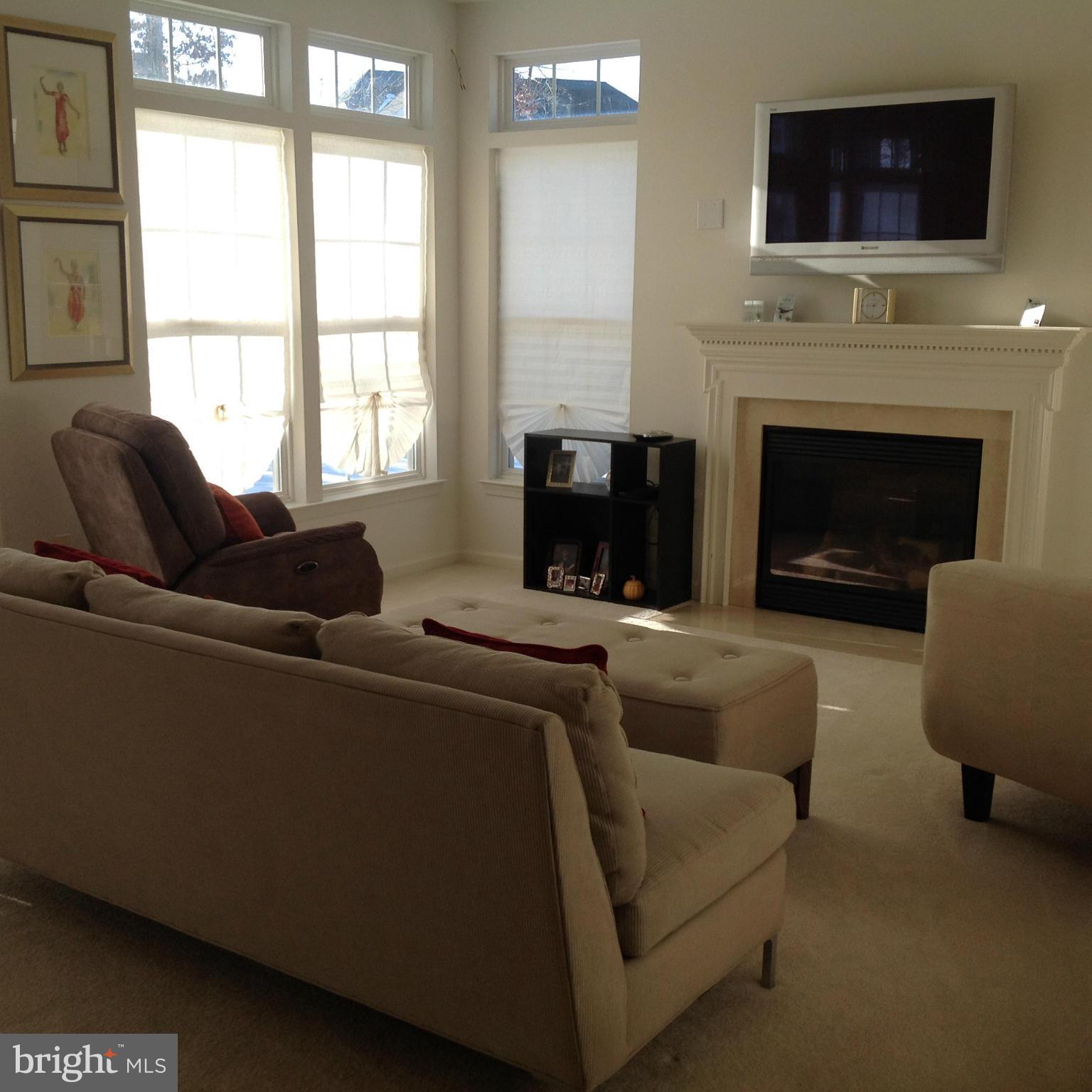 AUTUMN HILLS - Residential