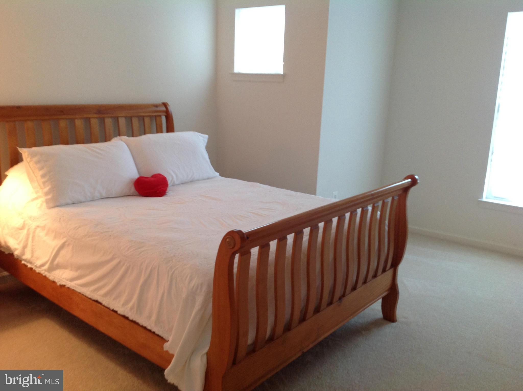 AUTUMN HILLS - Residential