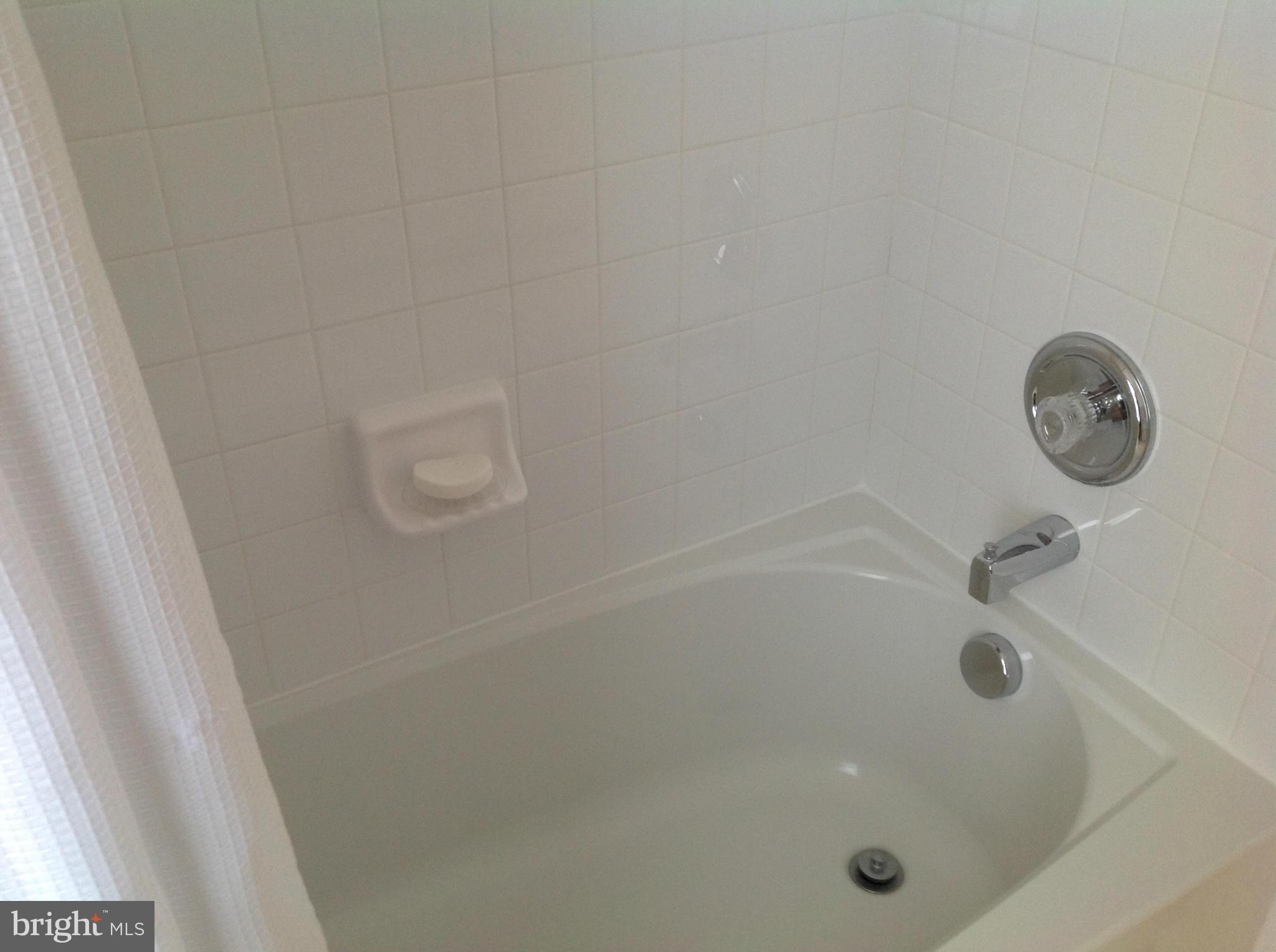 AUTUMN HILLS - Residential