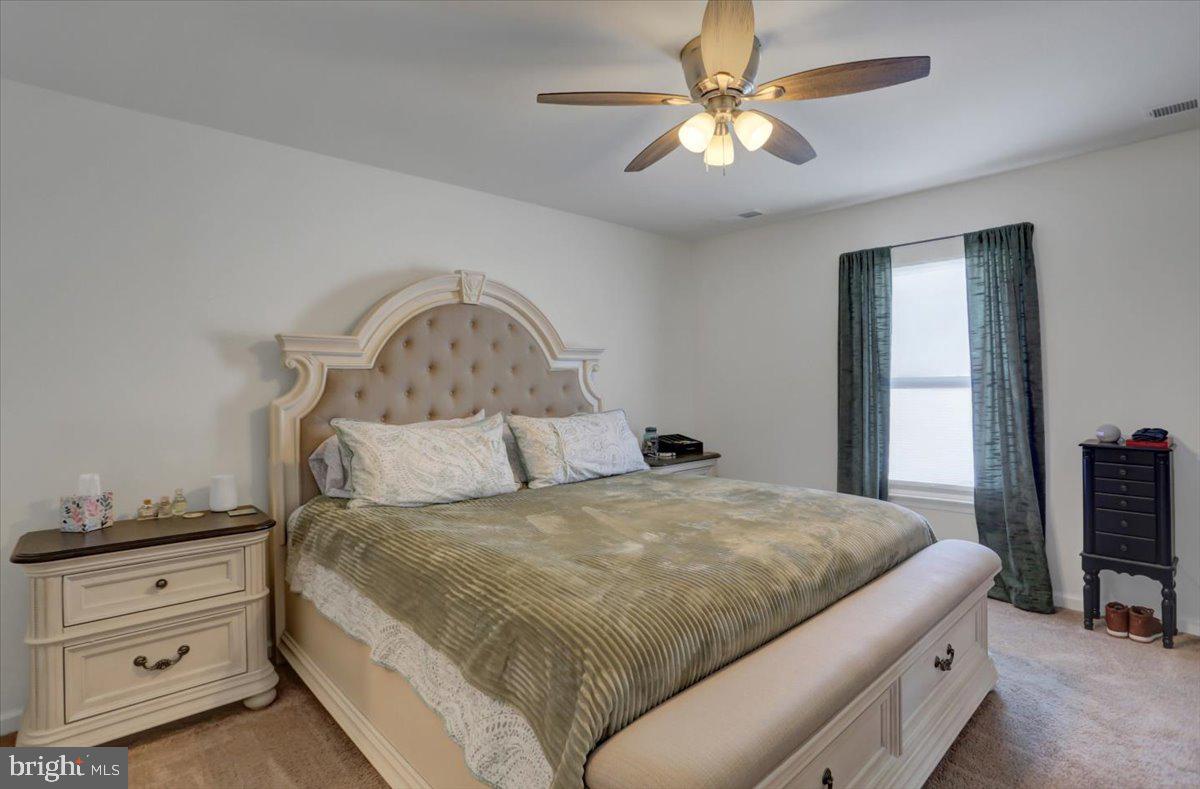 BROOKFIELD - Residential