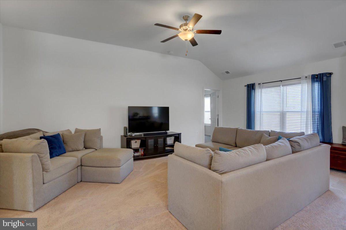 BROOKFIELD - Residential