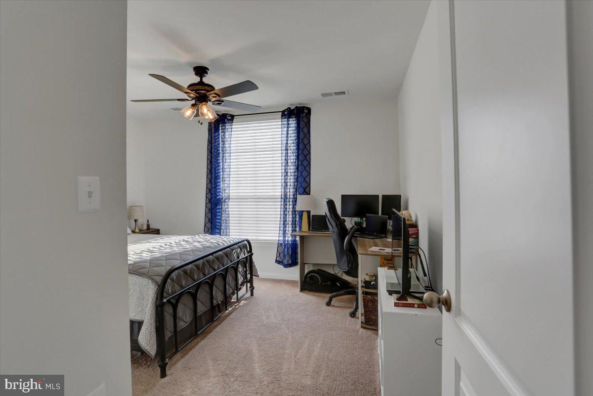 BROOKFIELD - Residential