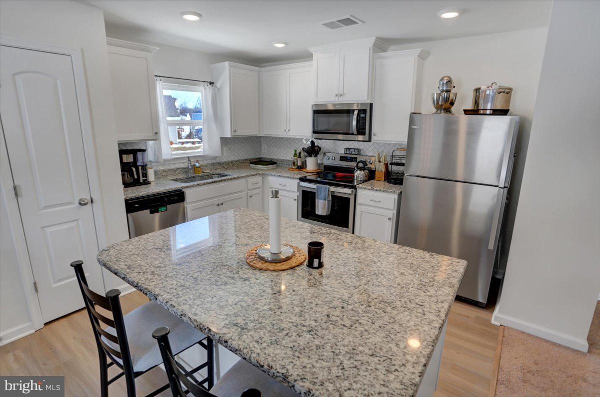 BROOKFIELD - Residential