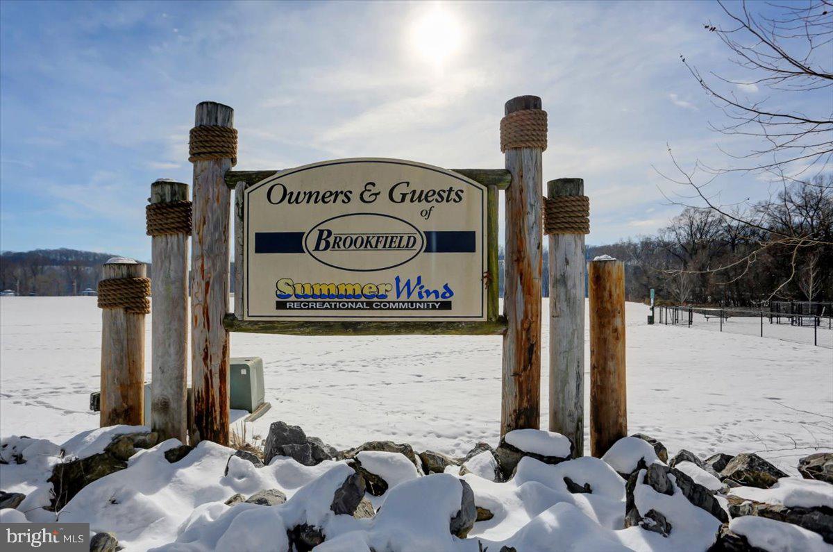 BROOKFIELD - Residential