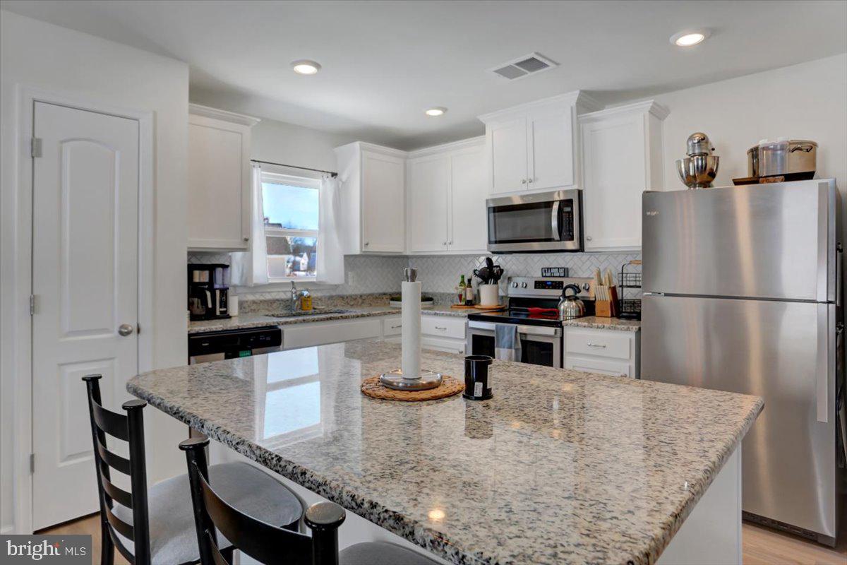 BROOKFIELD - Residential