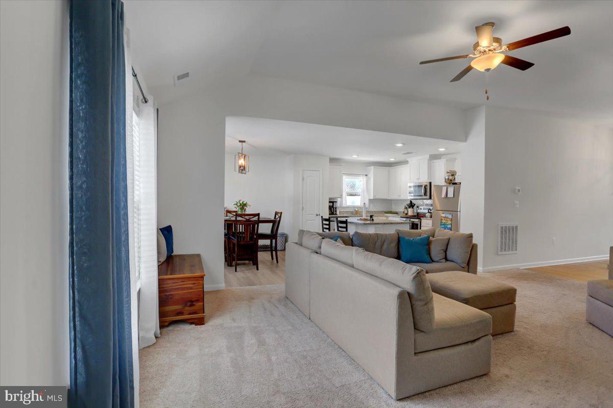 BROOKFIELD - Residential