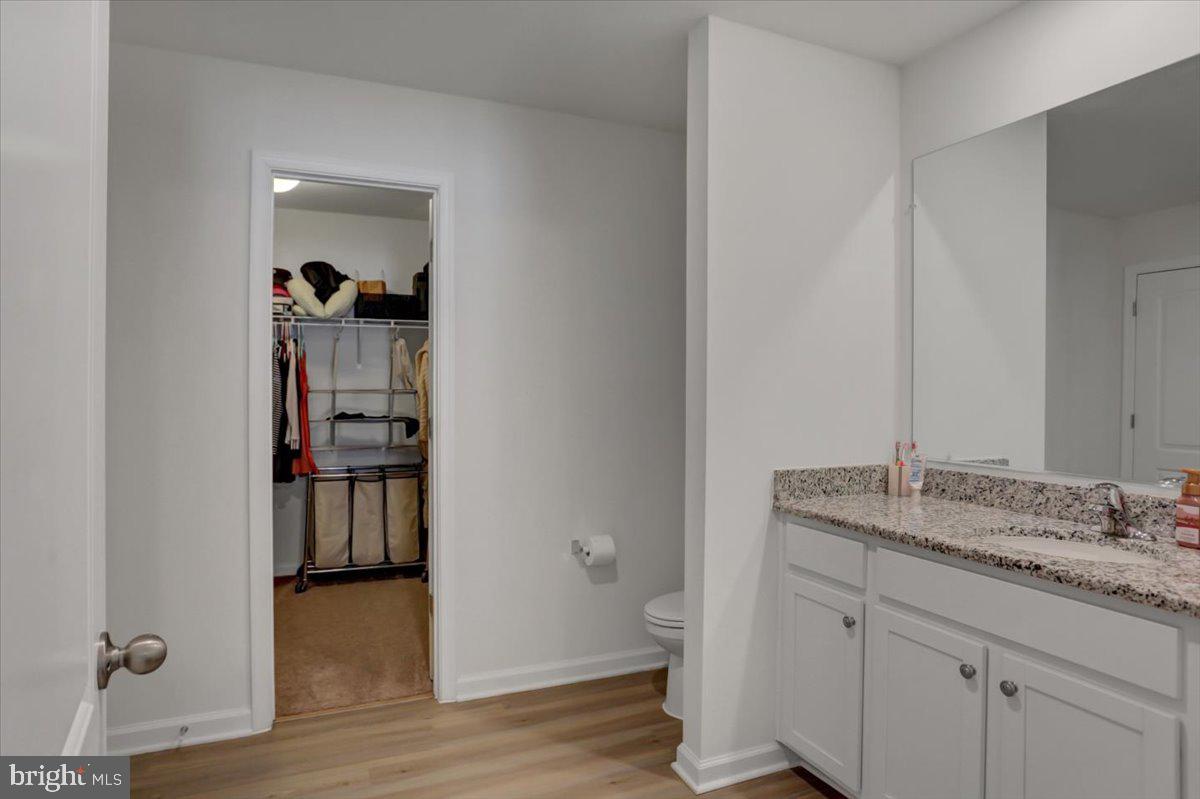 BROOKFIELD - Residential