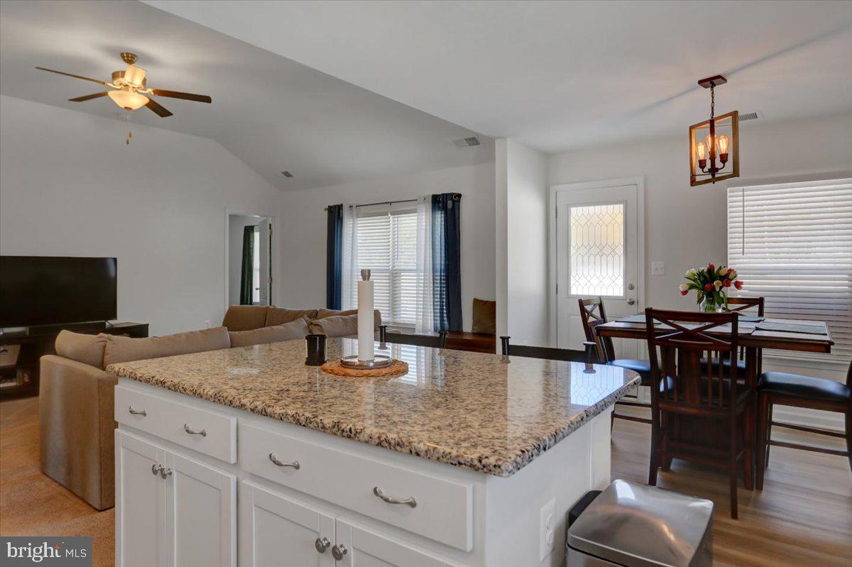 BROOKFIELD - Residential