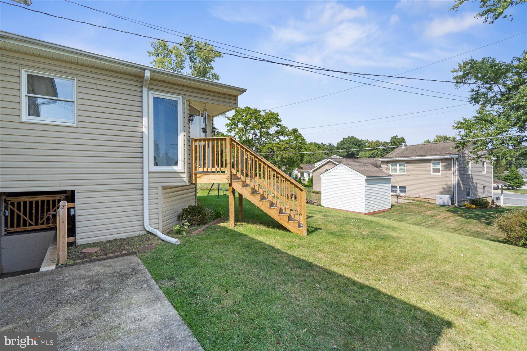 WYNNEWOOD - Residential