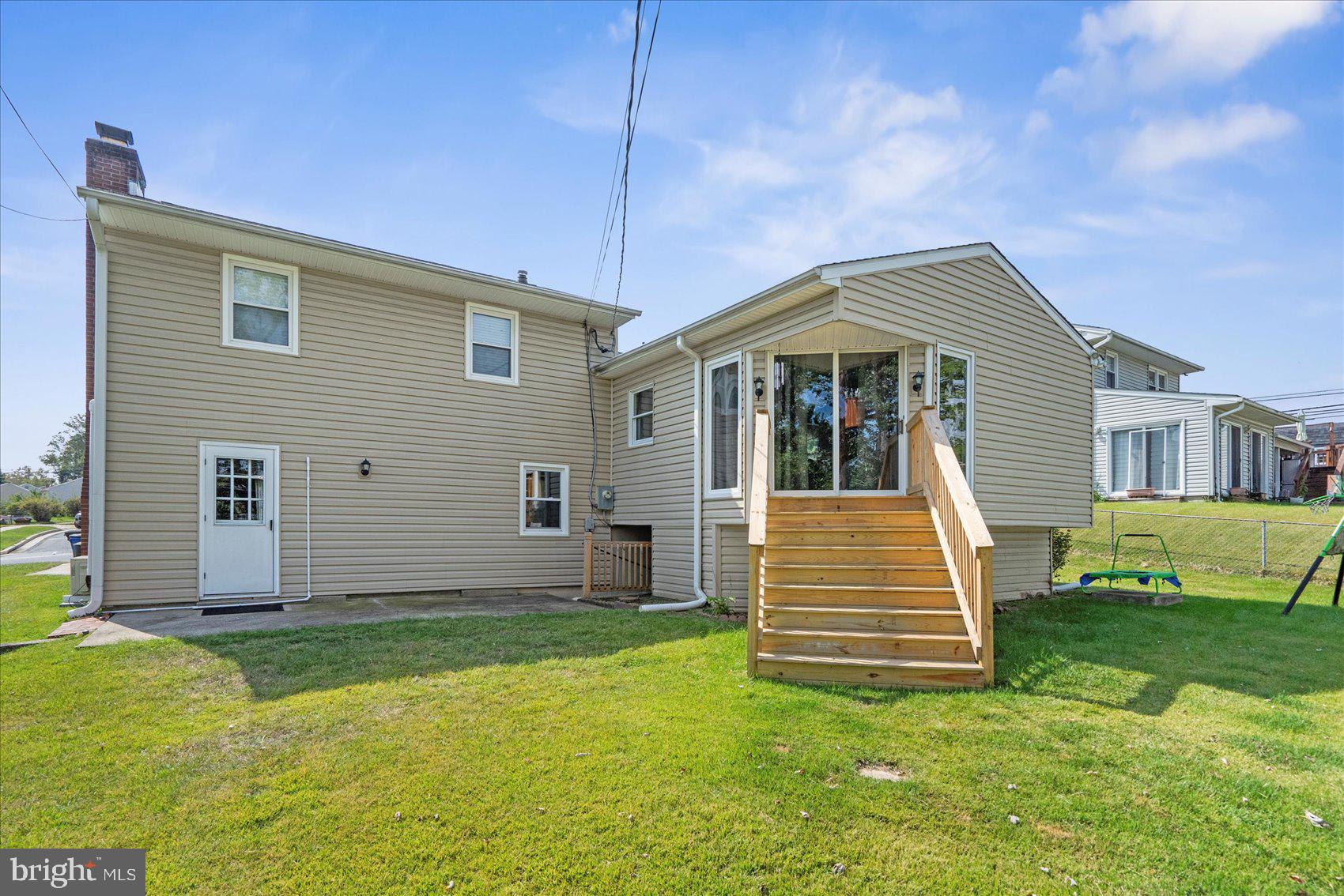 WYNNEWOOD - Residential