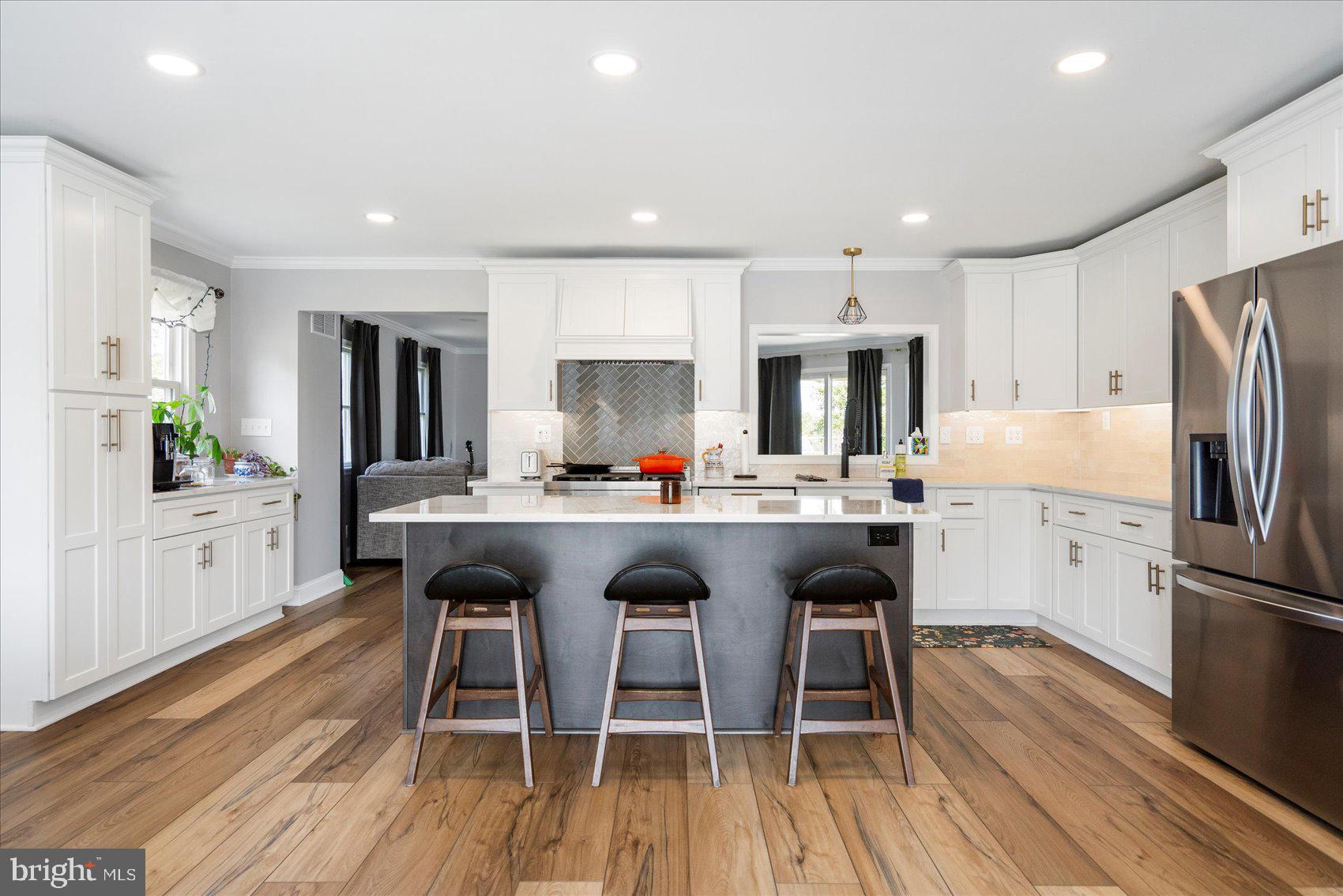 WYNNEWOOD - Residential