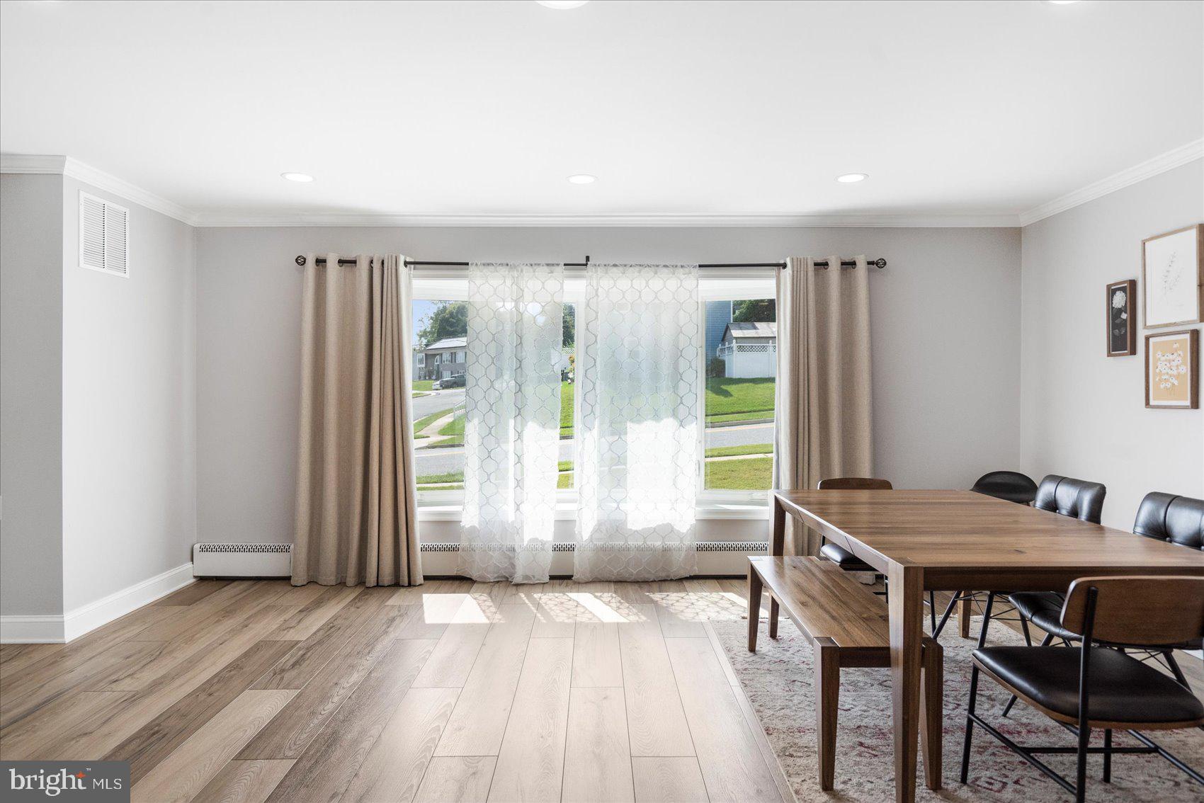 WYNNEWOOD - Residential