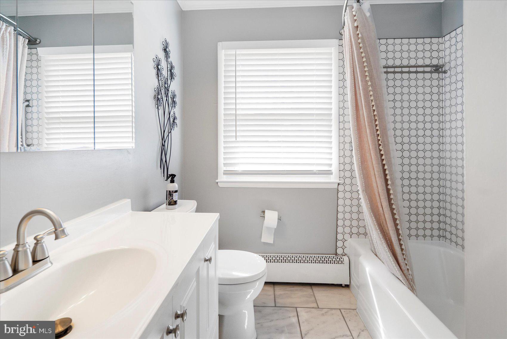 WYNNEWOOD - Residential