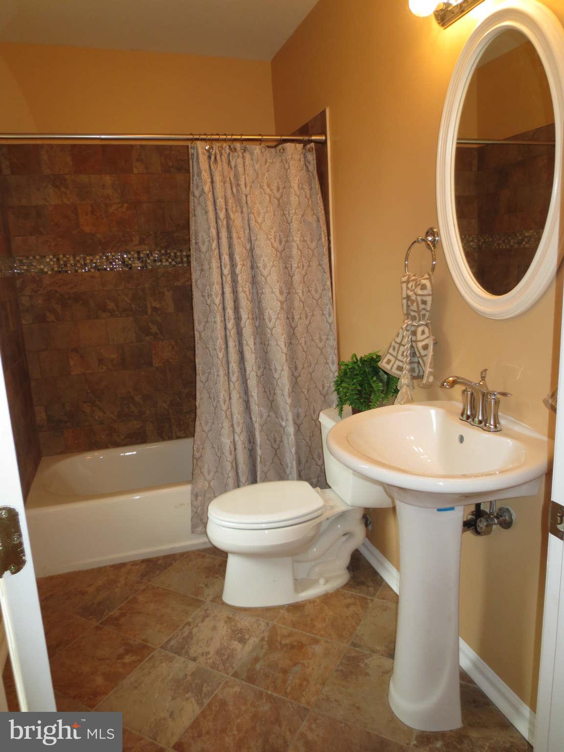 OVERLEA - Residential