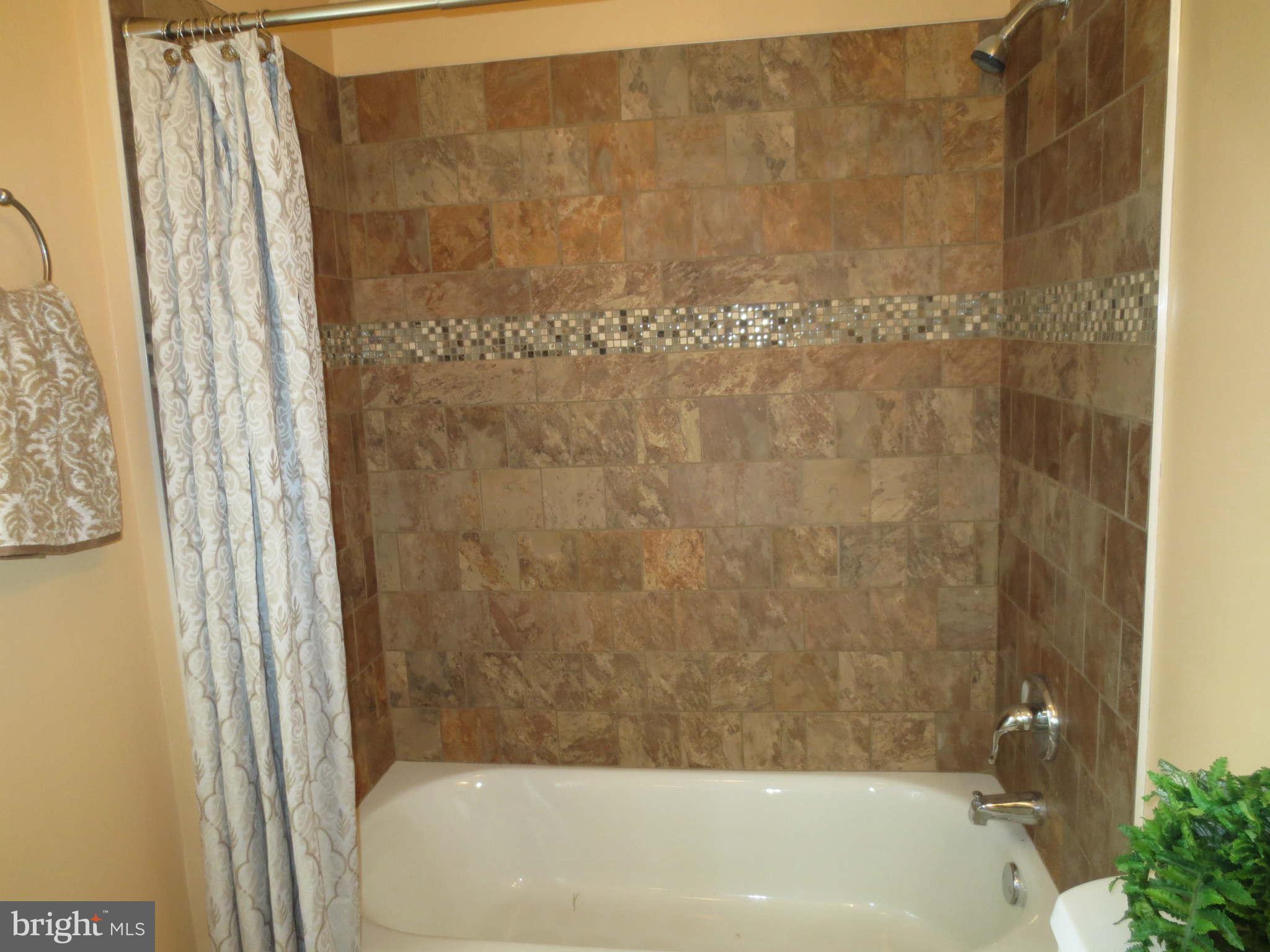 OVERLEA - Residential