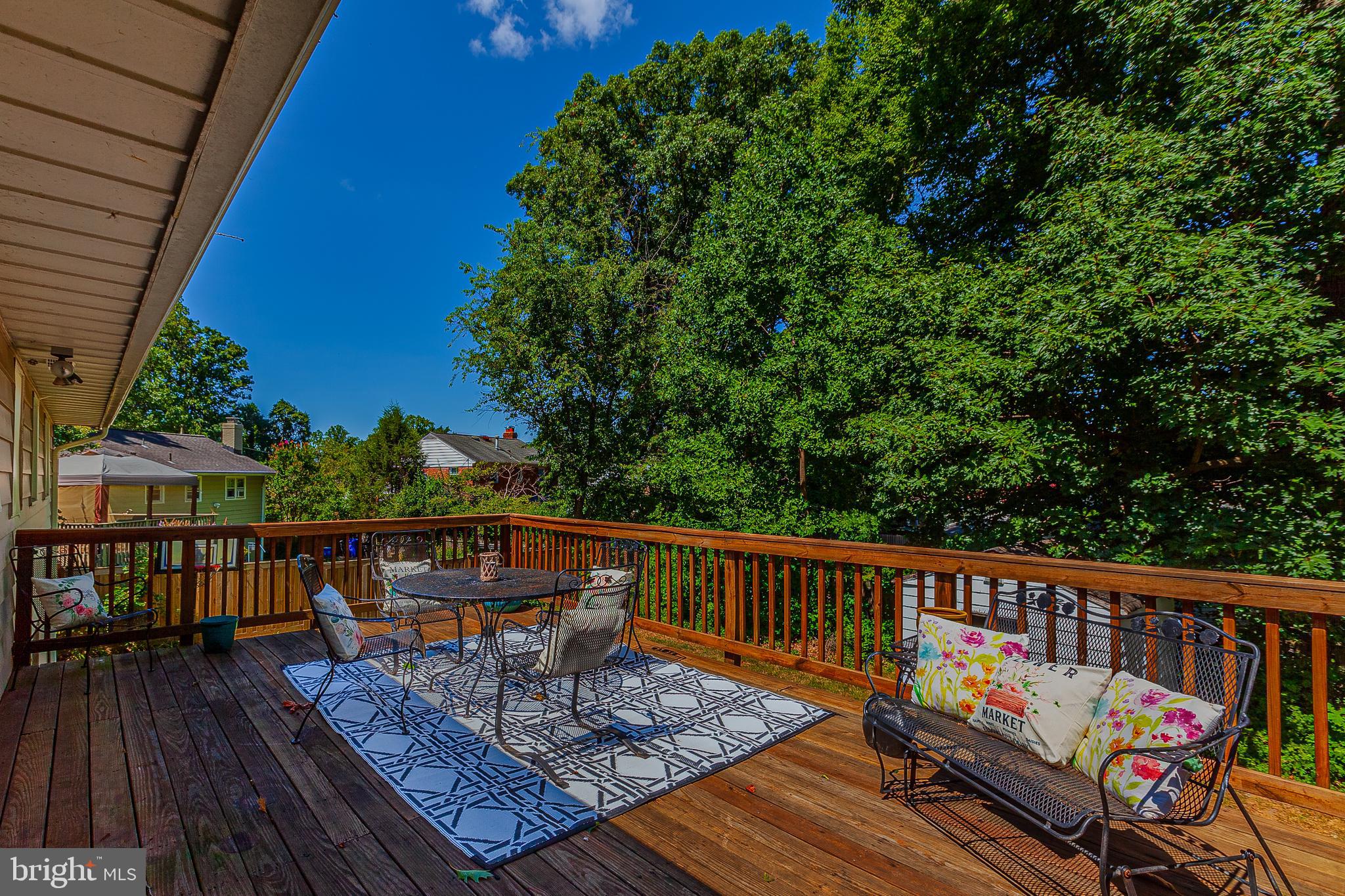 BEL PRE WOODS - Residential