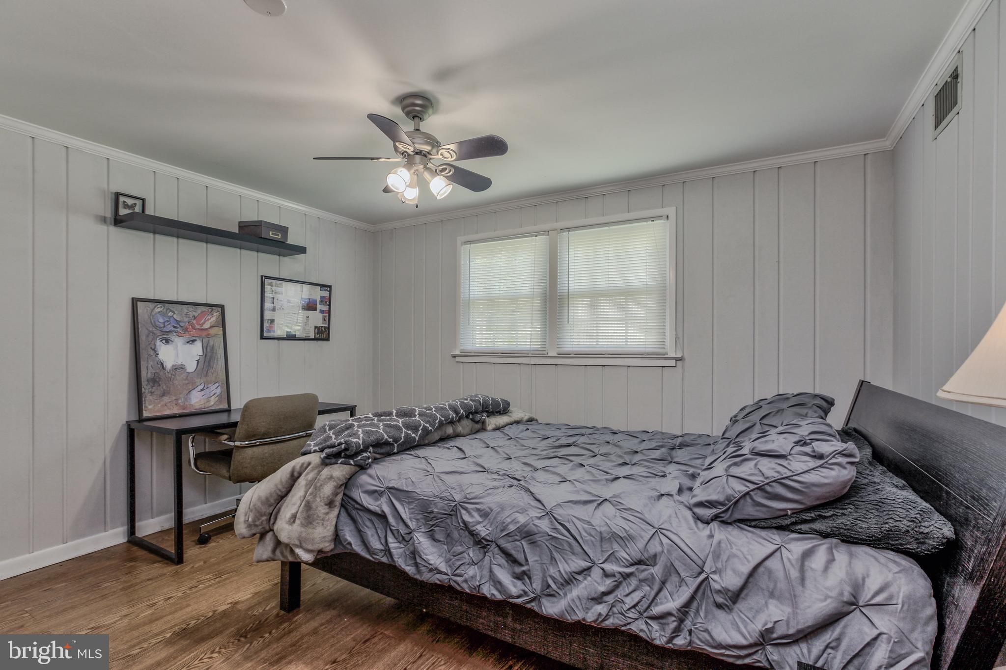 BEL PRE WOODS - Residential